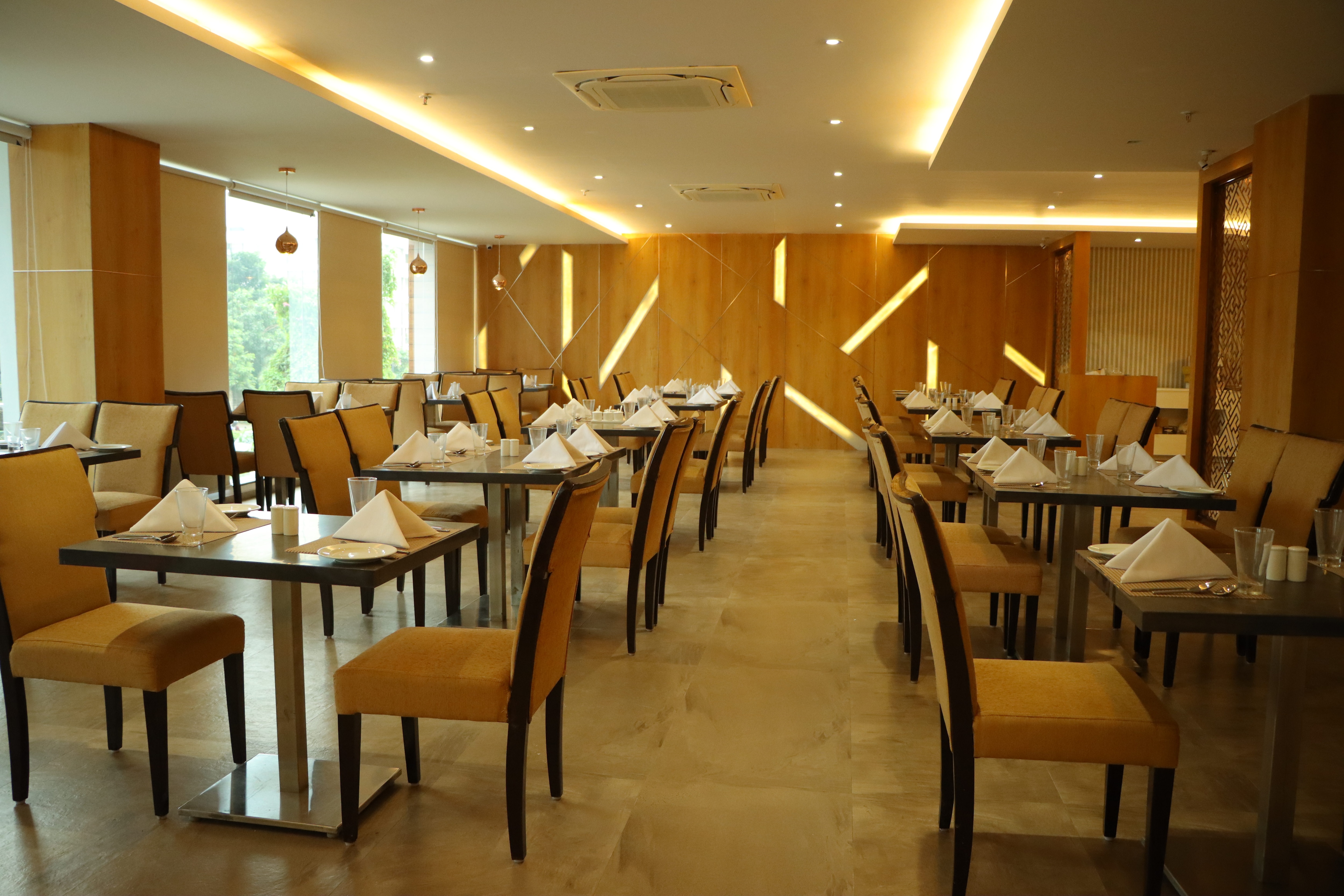 DINE DESTINY
