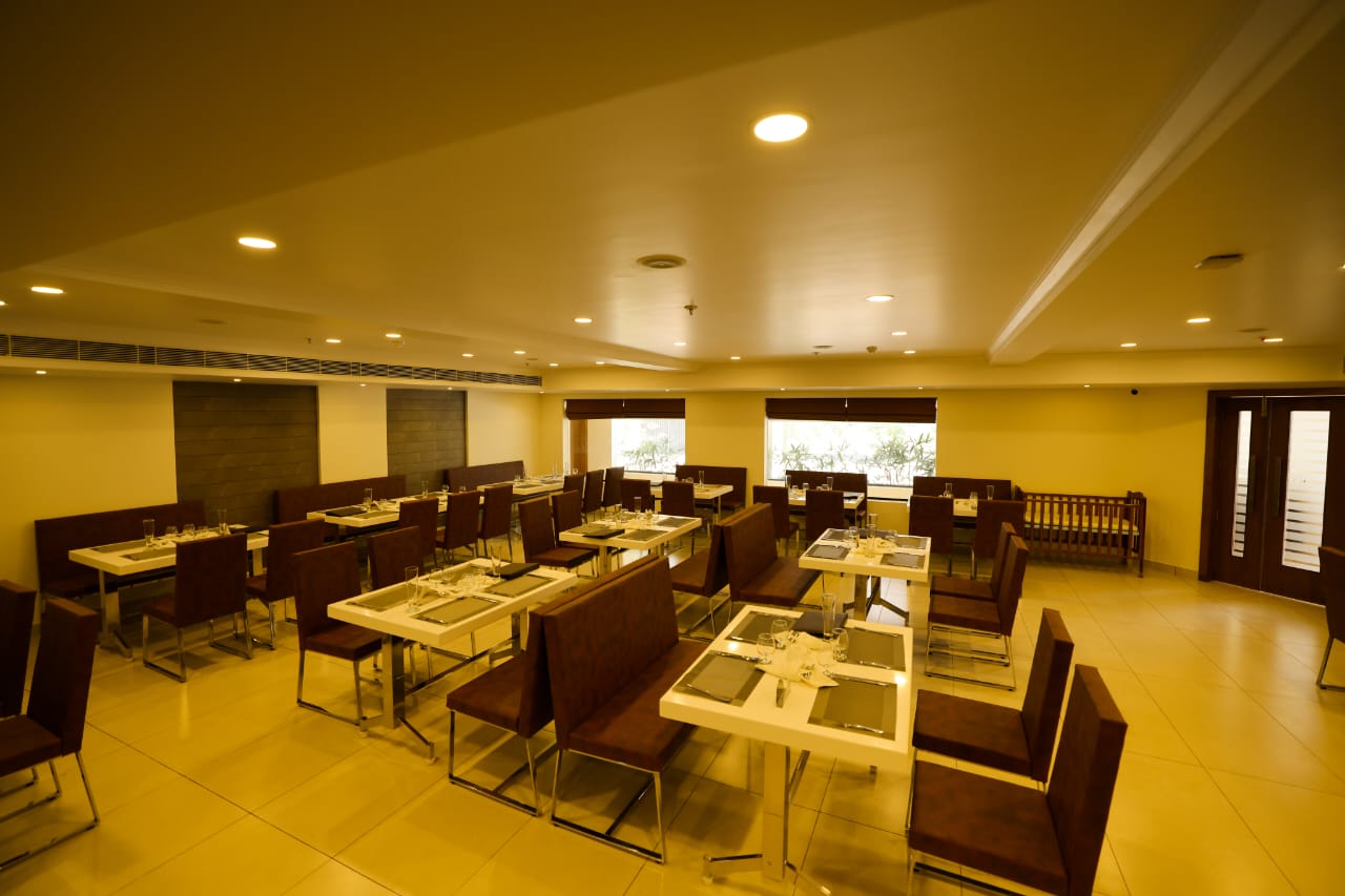 Royal spice club