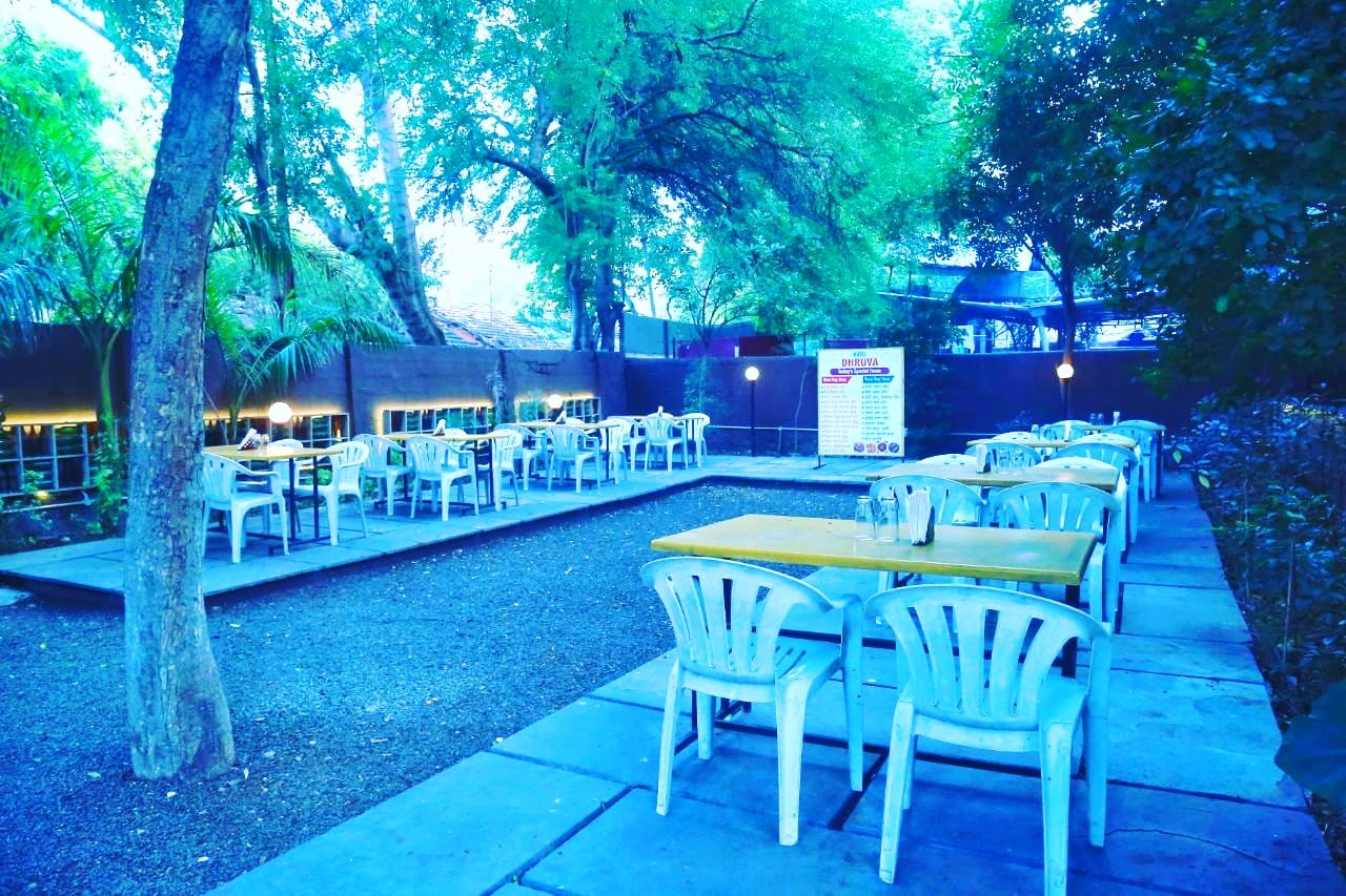 Hotel Dhruva Bar & Restaurant