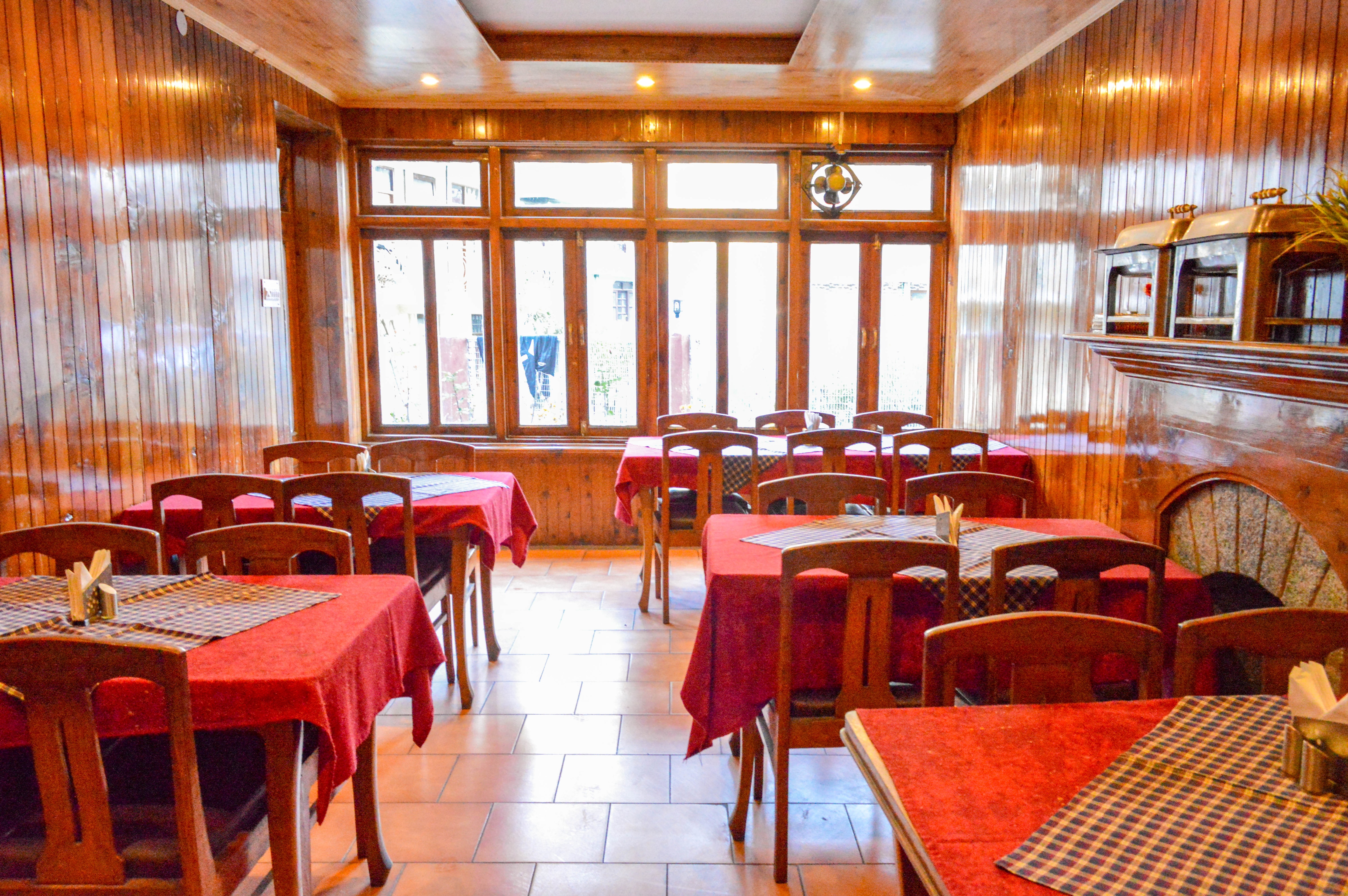 Hotel in House Restaurant
