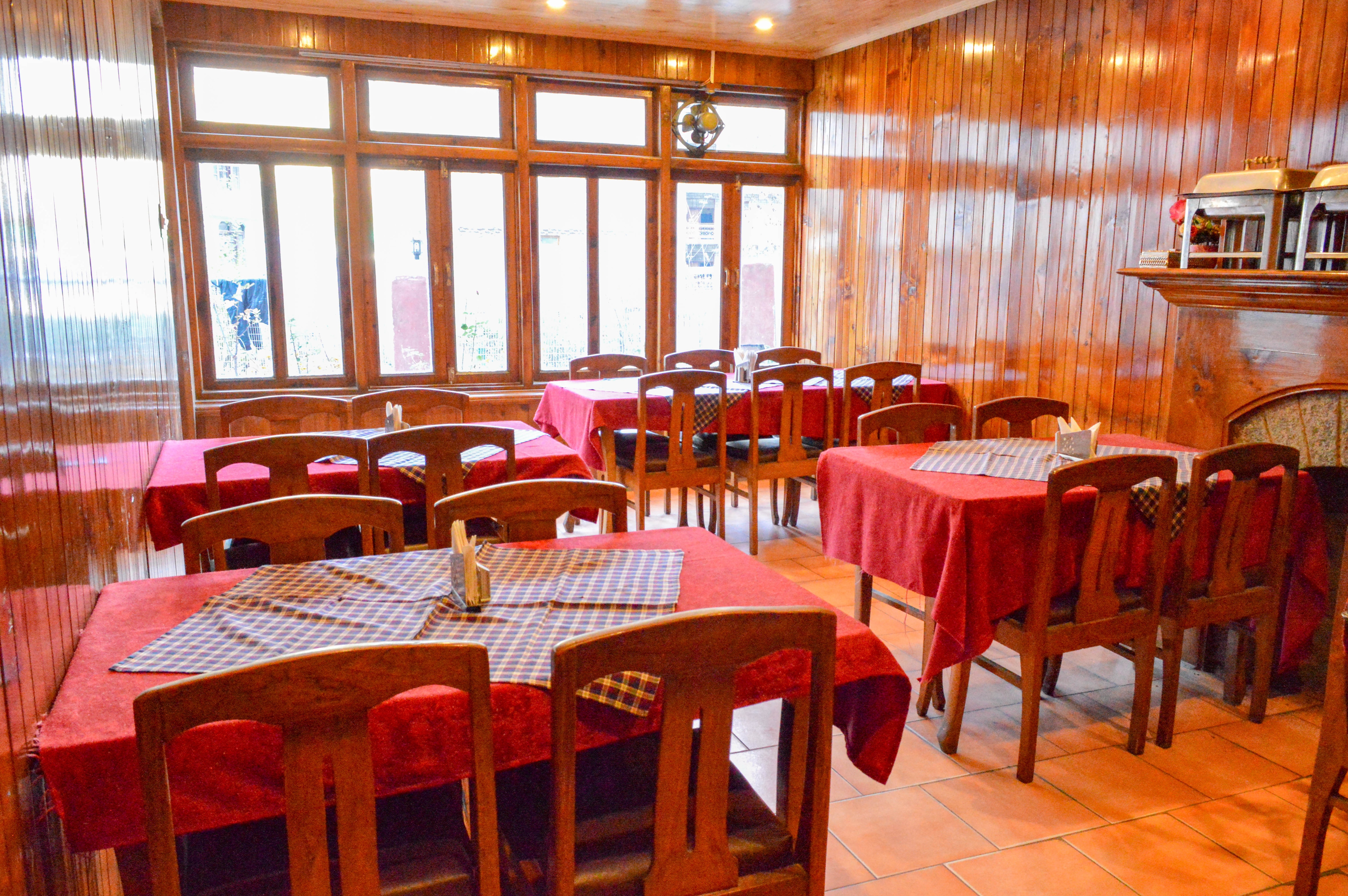 Hotel in House Restaurant