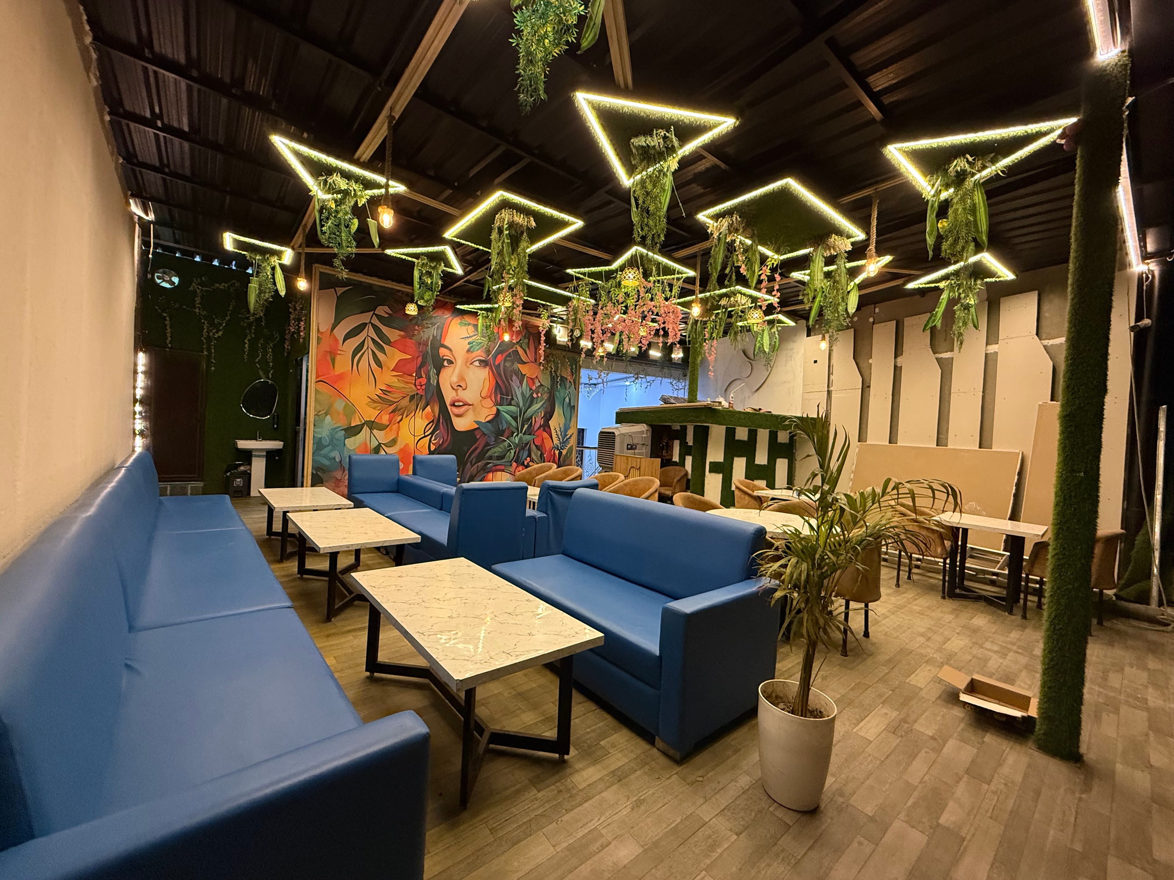 Savaya tropical cafe