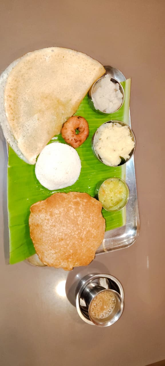 Hotel Suganthi