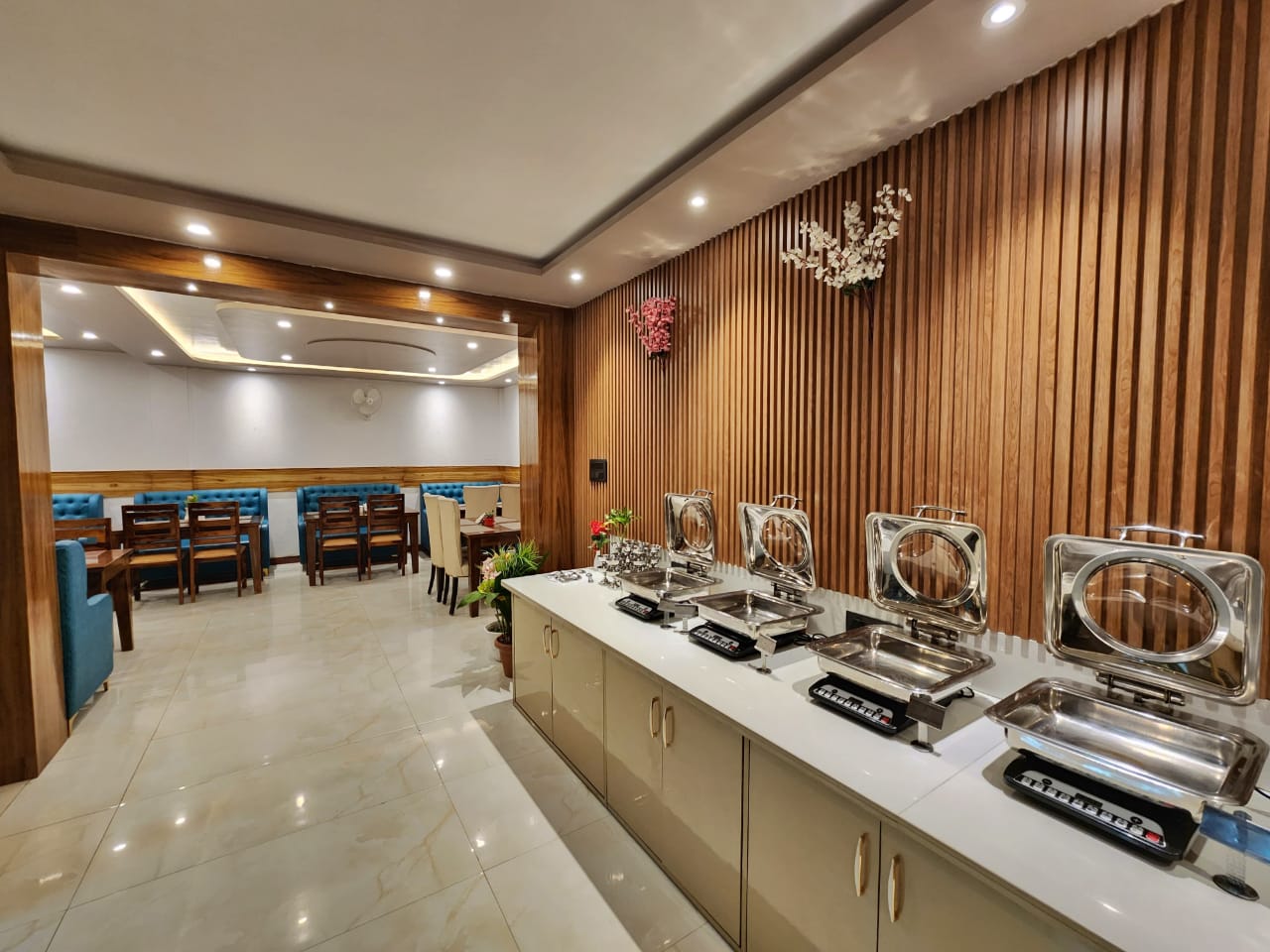 KAMNA RESTAURANT