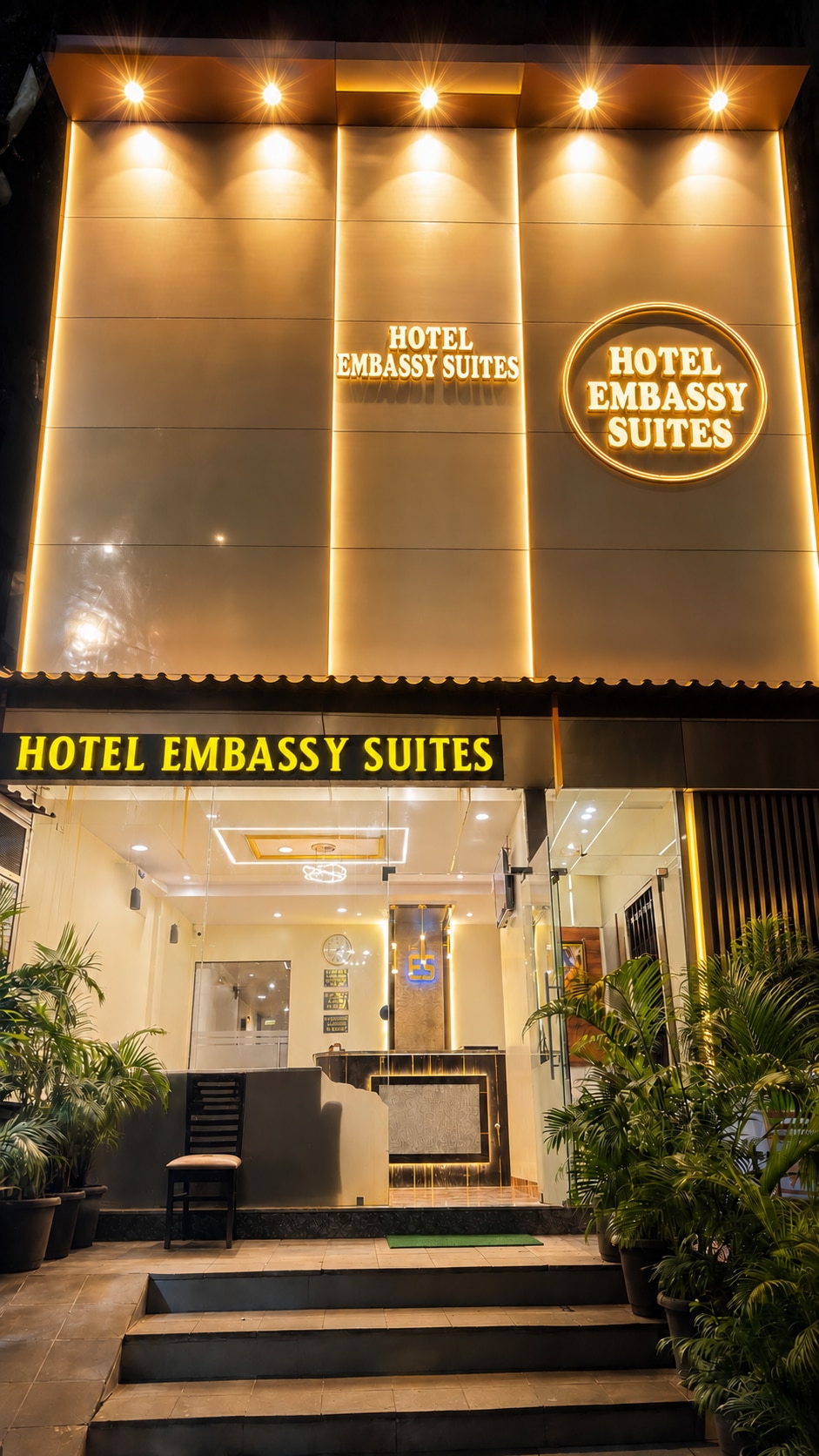 Hotel Embassy Suite