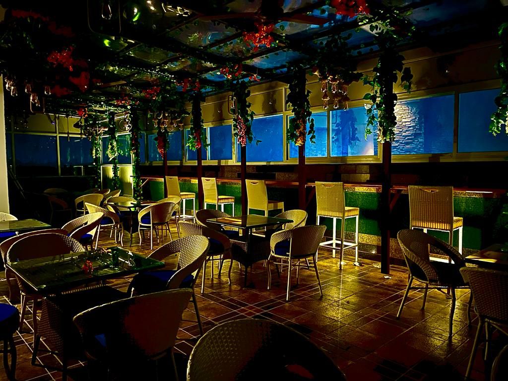 Roof Top Cafe
