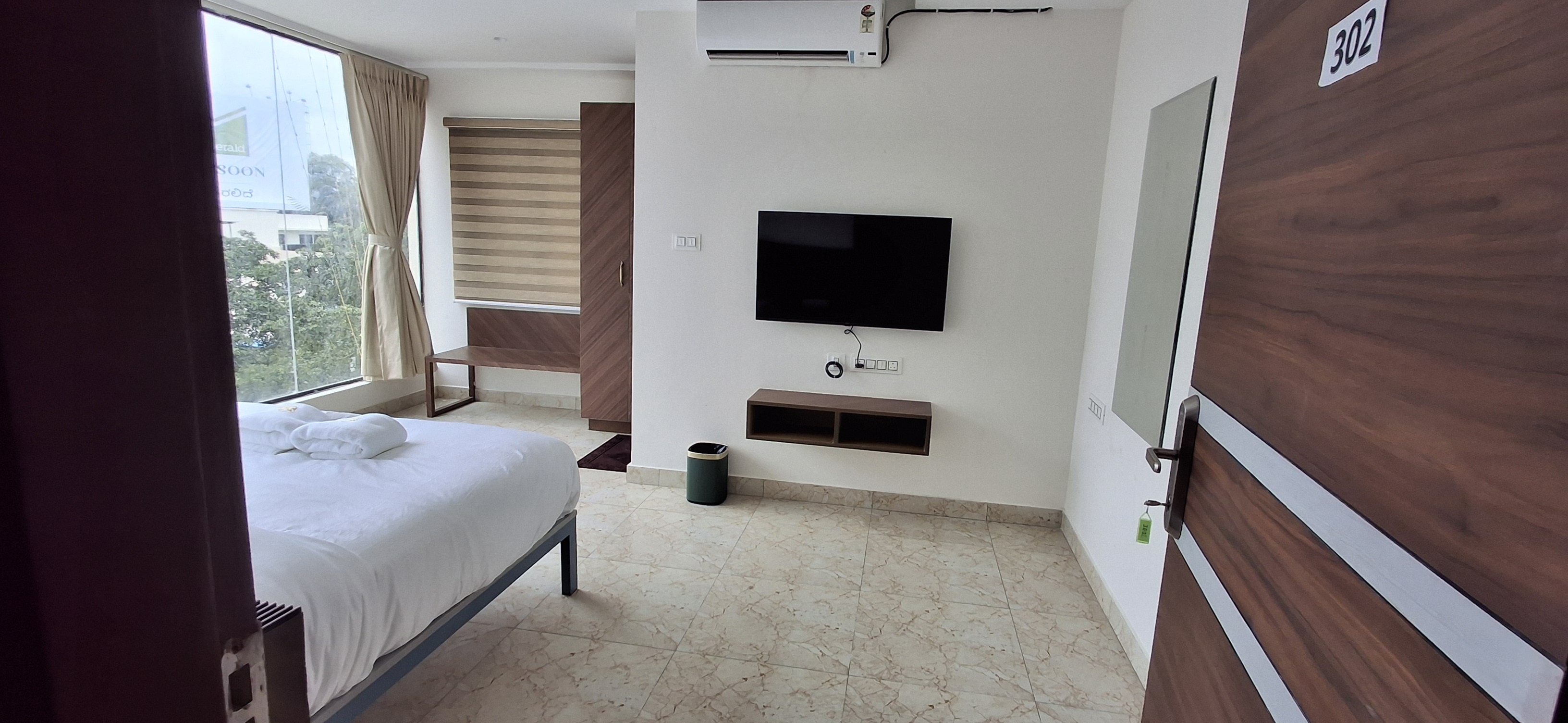 Amulya Royal Inn 𝗕𝗢𝗢𝗞 Bangalore Hotel
