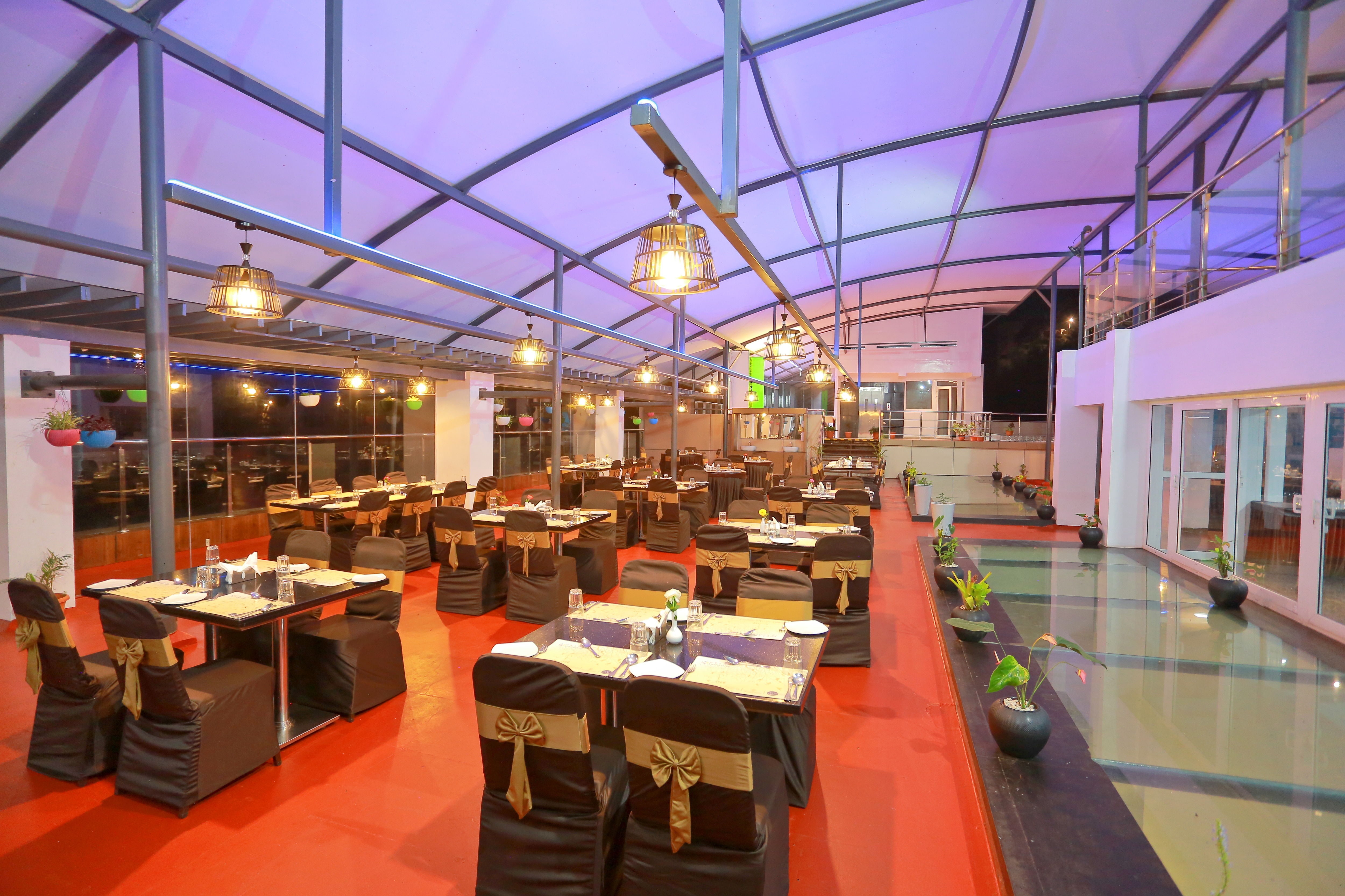 Stellar - Roof Top Restaurent