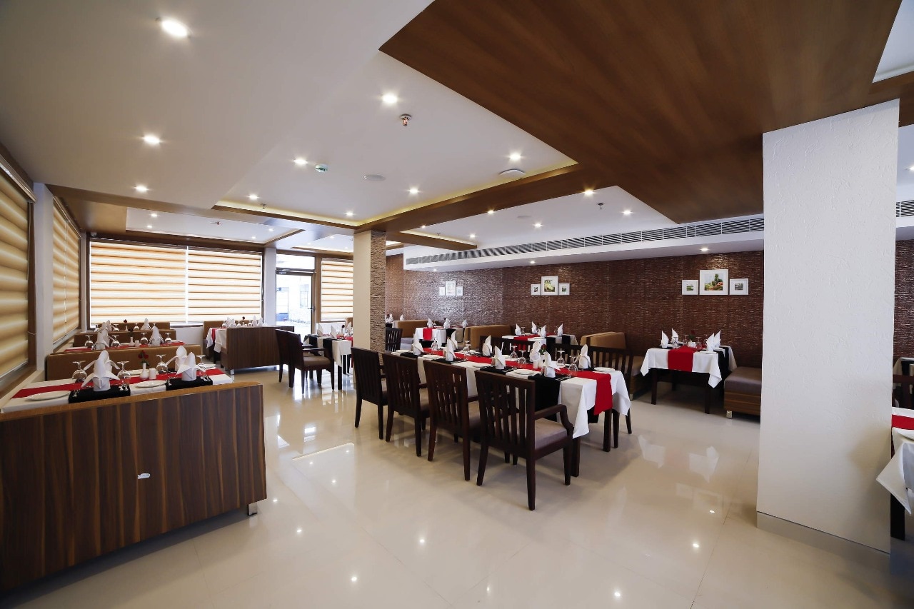 Veetee Mid Town Family Restaurant