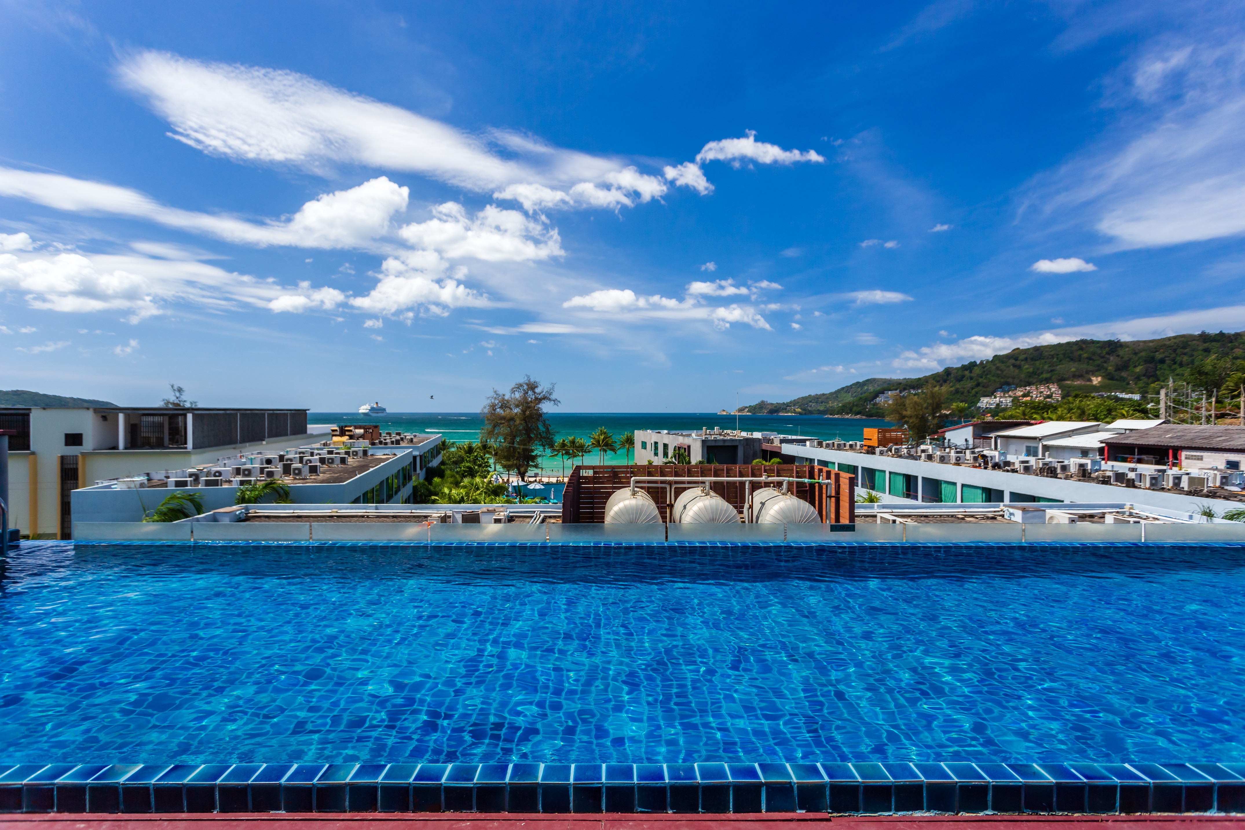 7Q Patong Beach Hotel, Phuket @AUD 145 - 7Q Patong Beach Hotel Price,  Address & Reviews