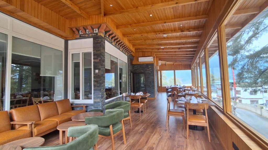 Forest View Restaurant & Bar