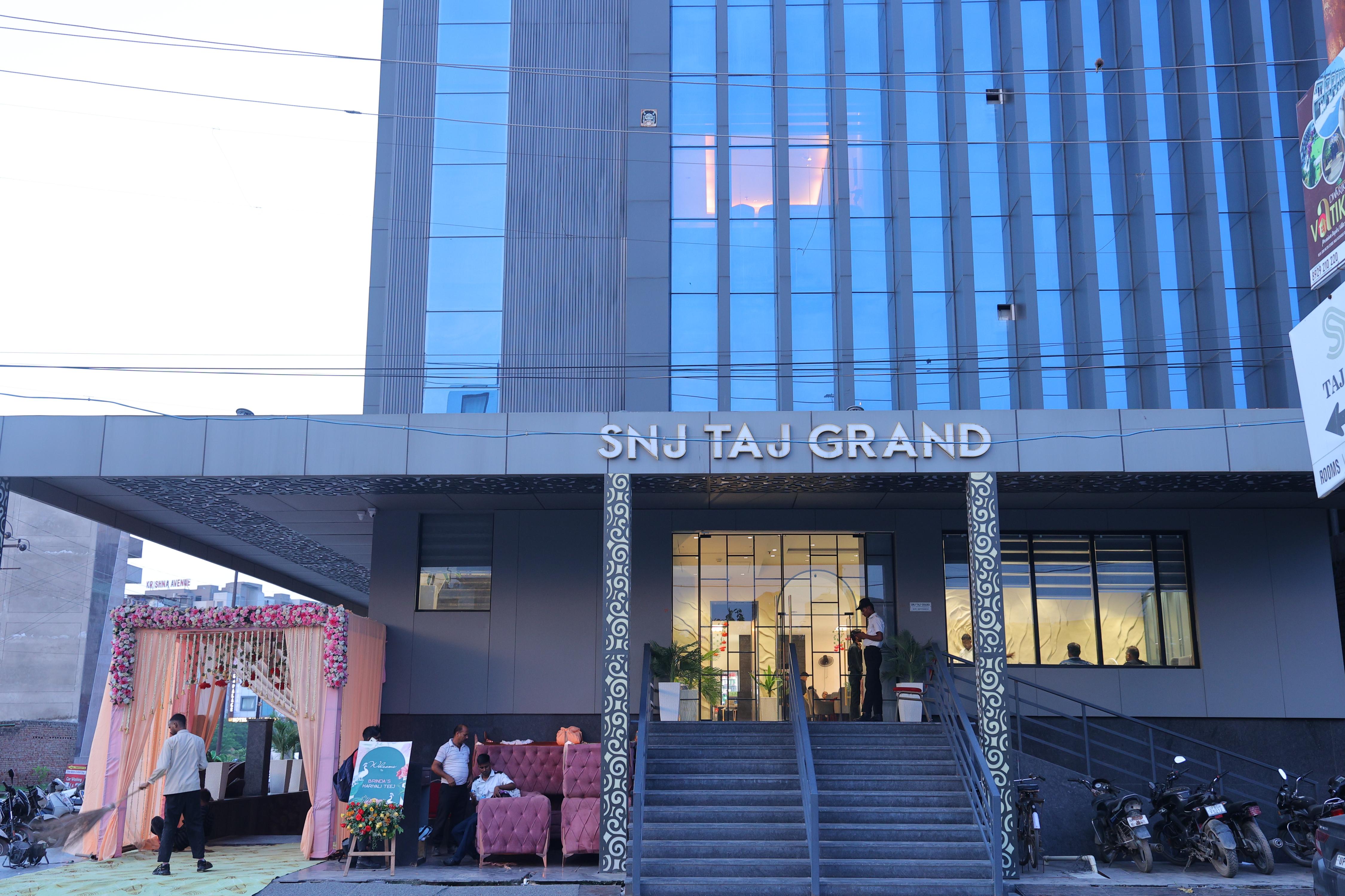 SNJ Restaurant
