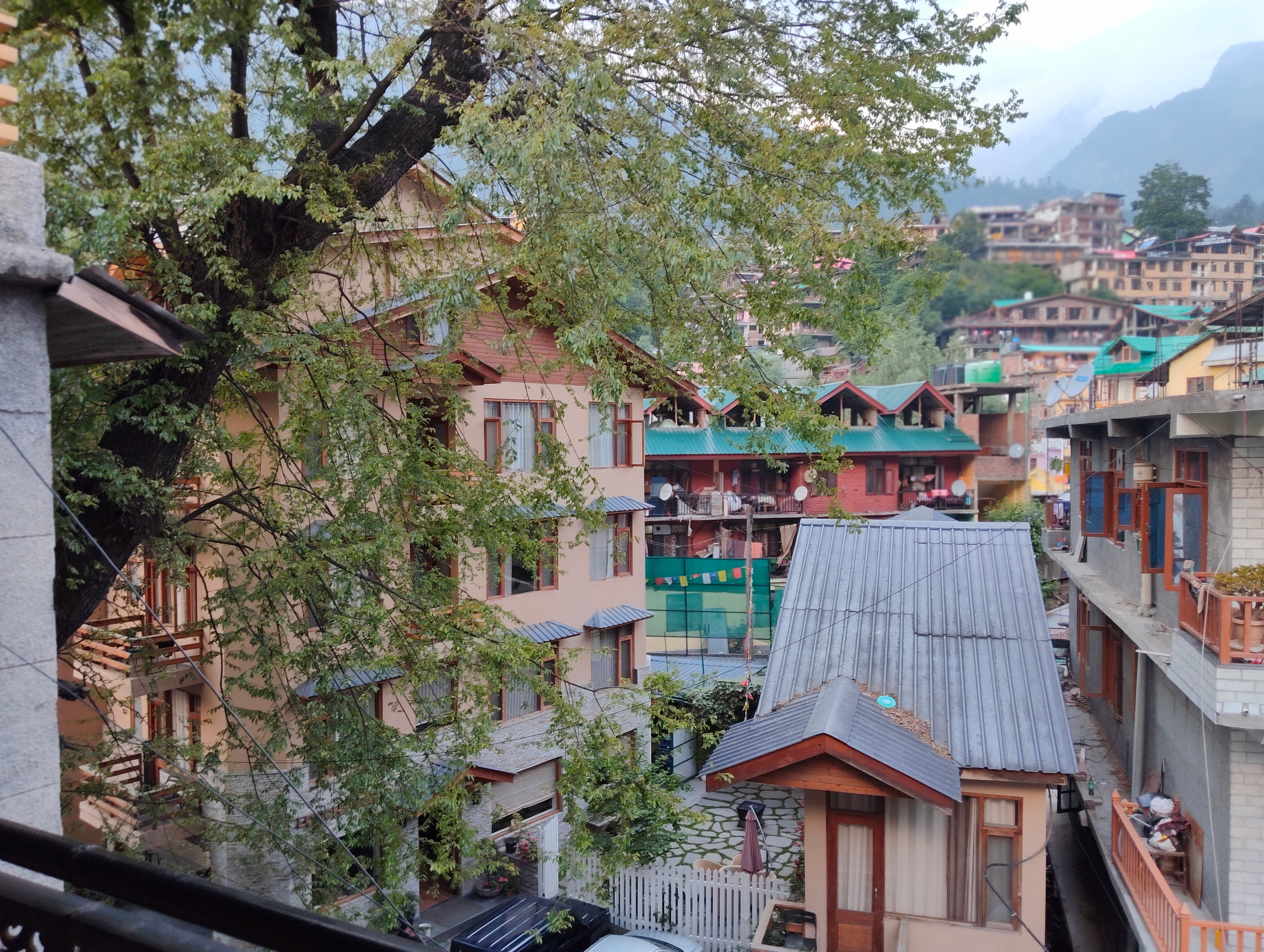 HIMALAYAN MIST BnB Manali - Reviews, Photos & Offer