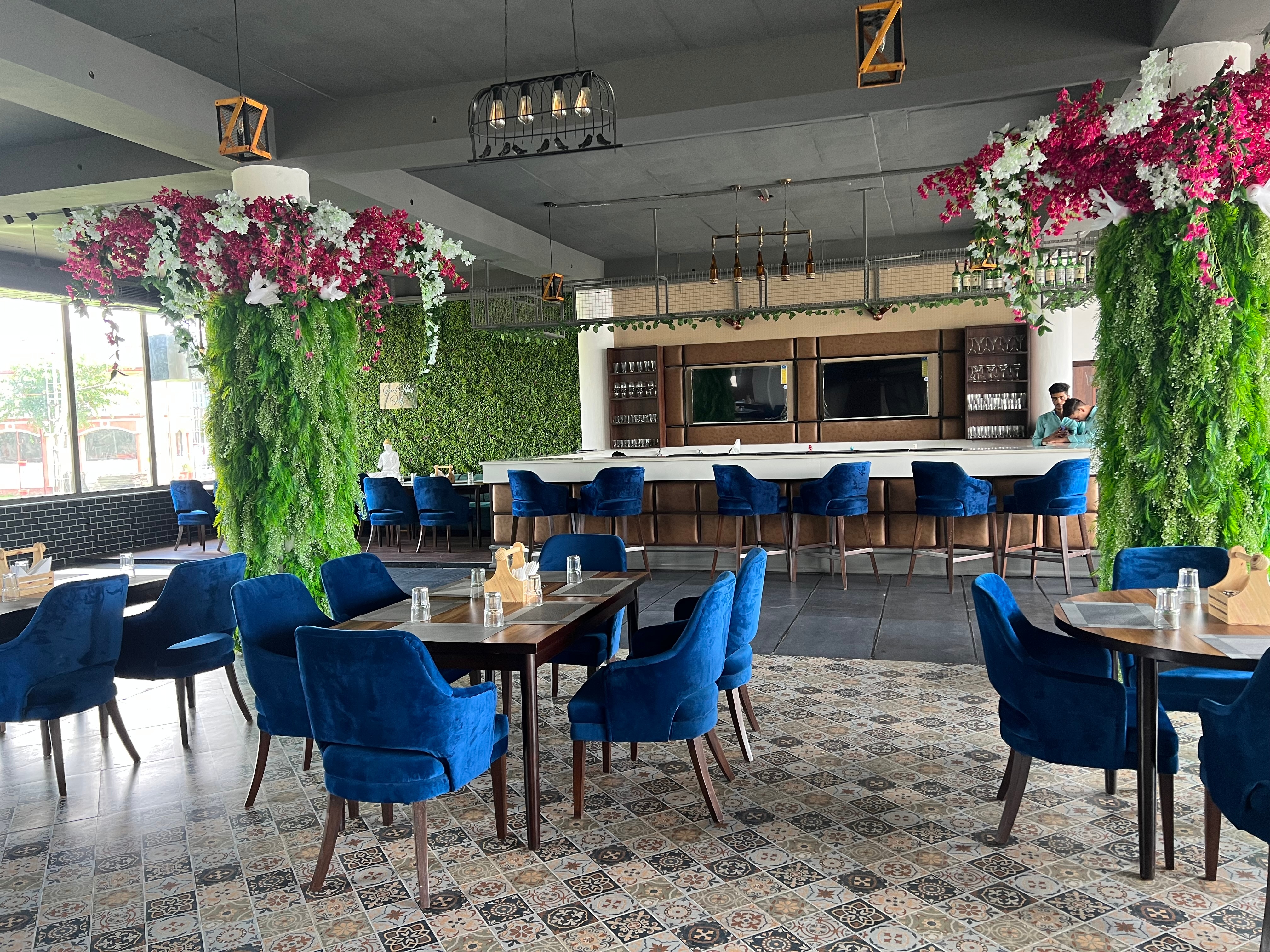 flavour zone courtyard
