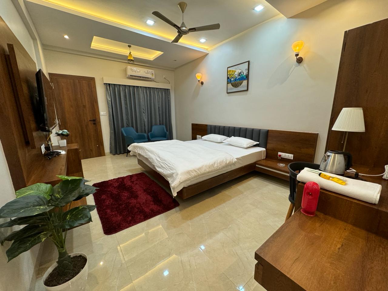 Reviews of Atithi Inn - Hotel in Akluj