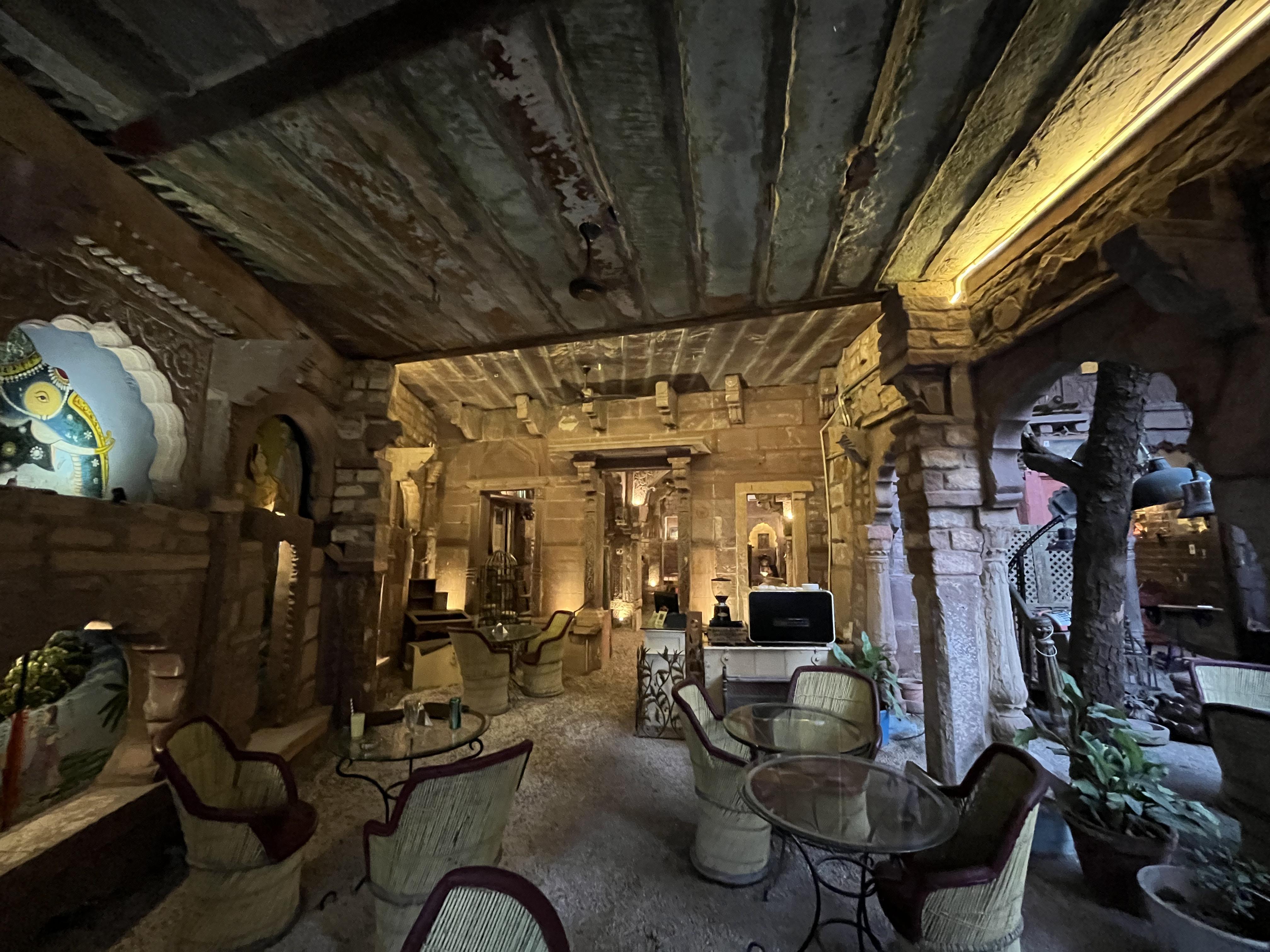 JHANKAR CHOTI HAVELI