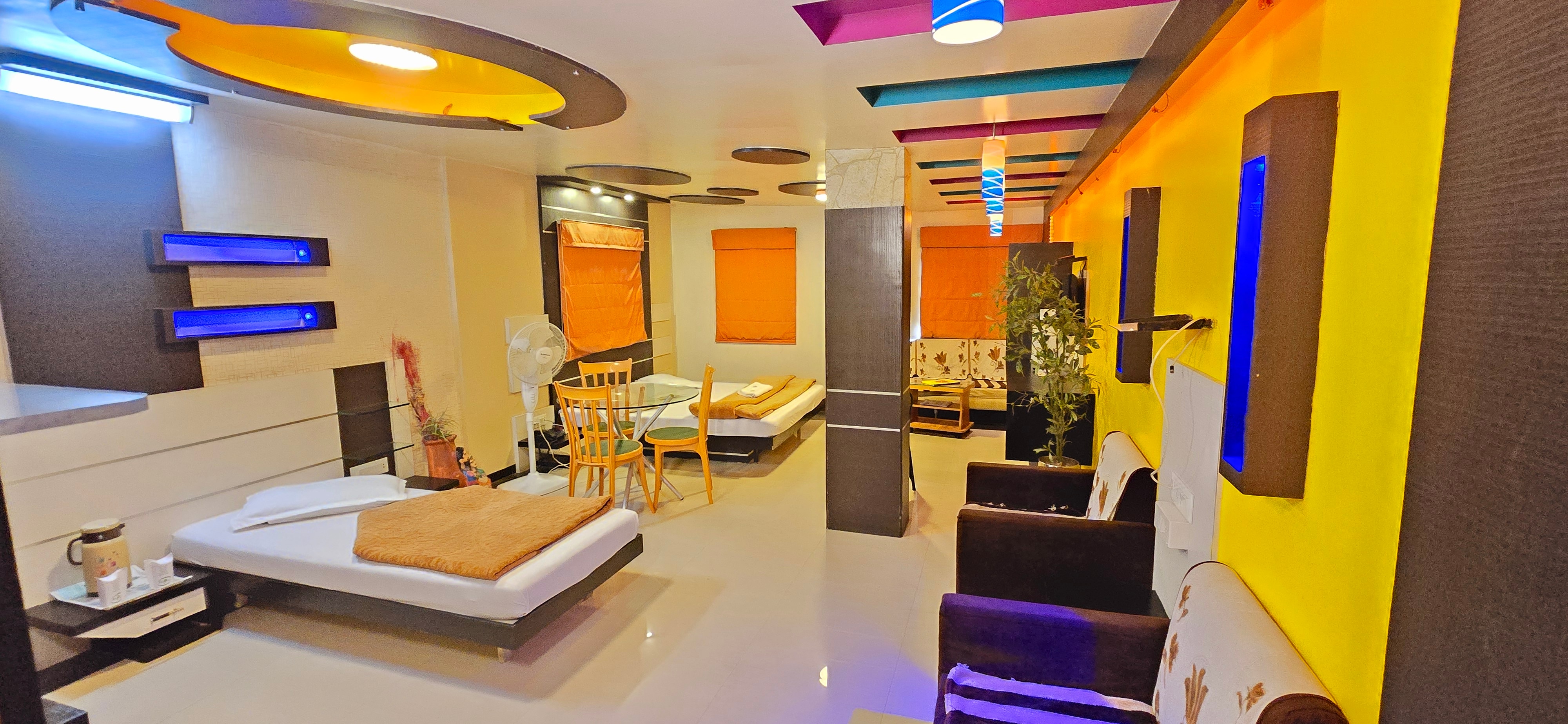 UTSAV RESTAURANT AND BANQUET HALL