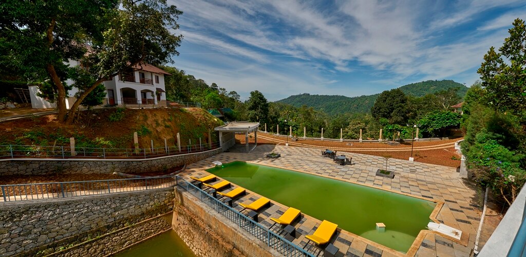 SUMMIT BIRD'S VALLEY RESORT & SPA