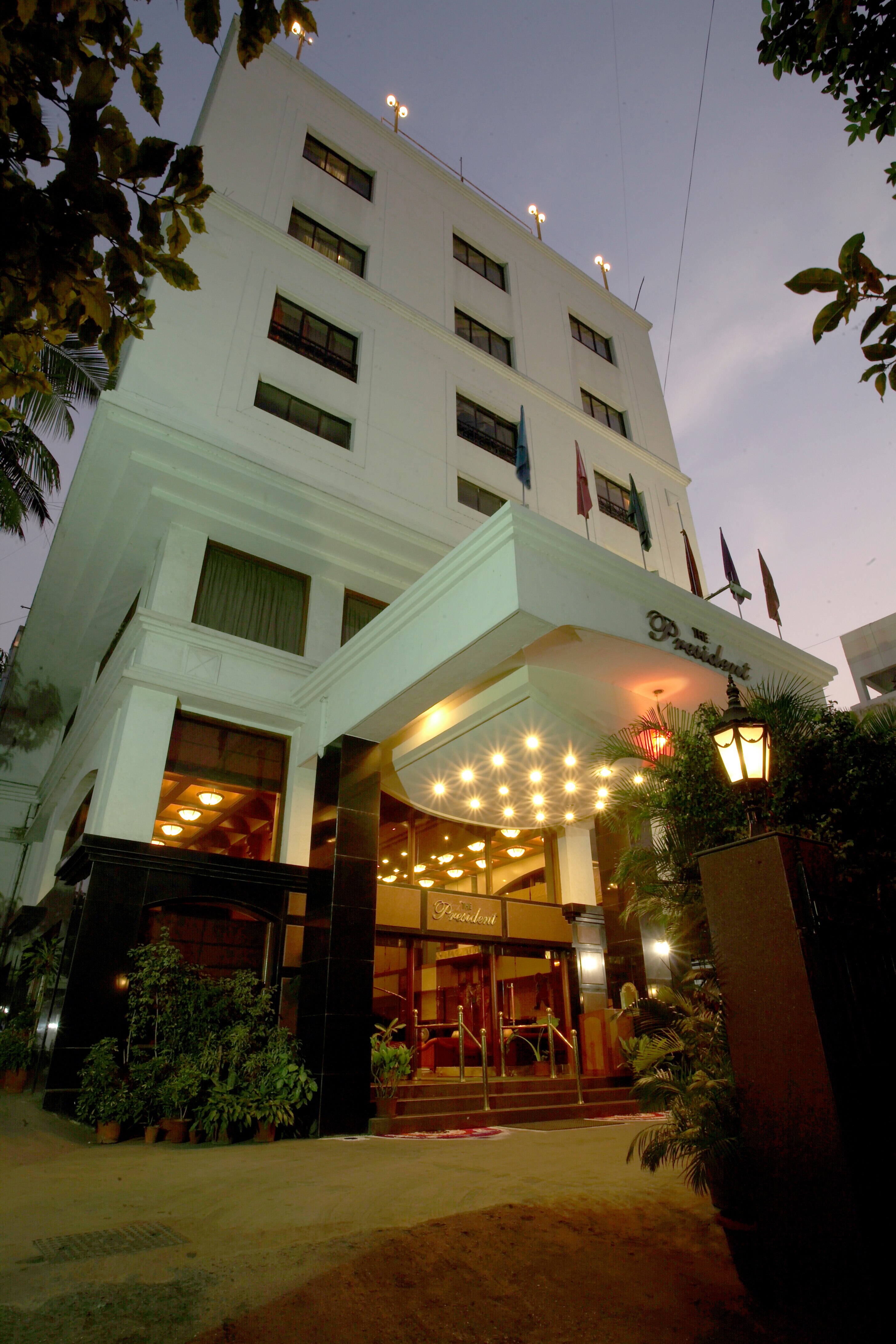 The President, Pune The President, Pune