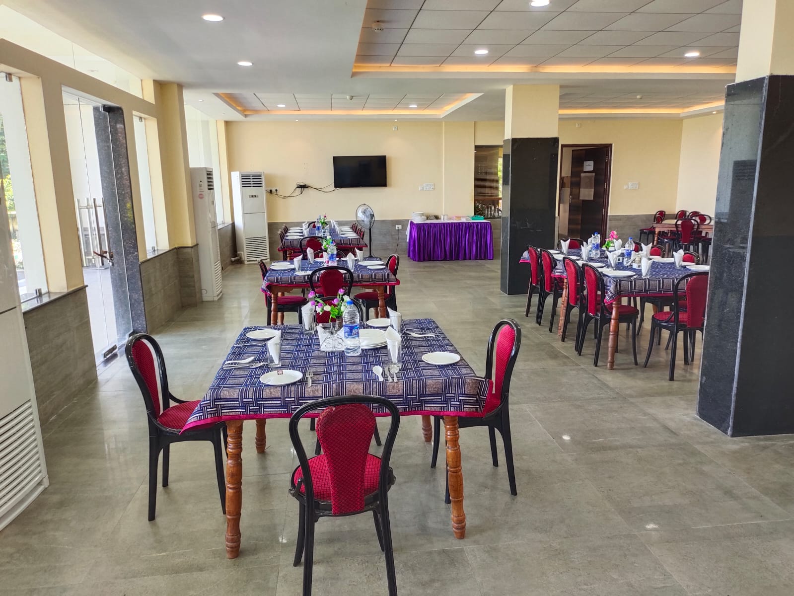 Panthanivas Restaurant
