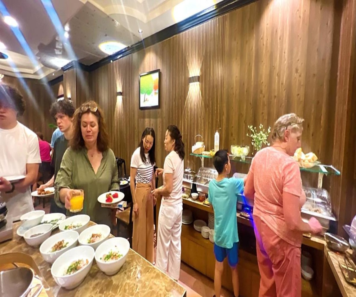 May Restaurant