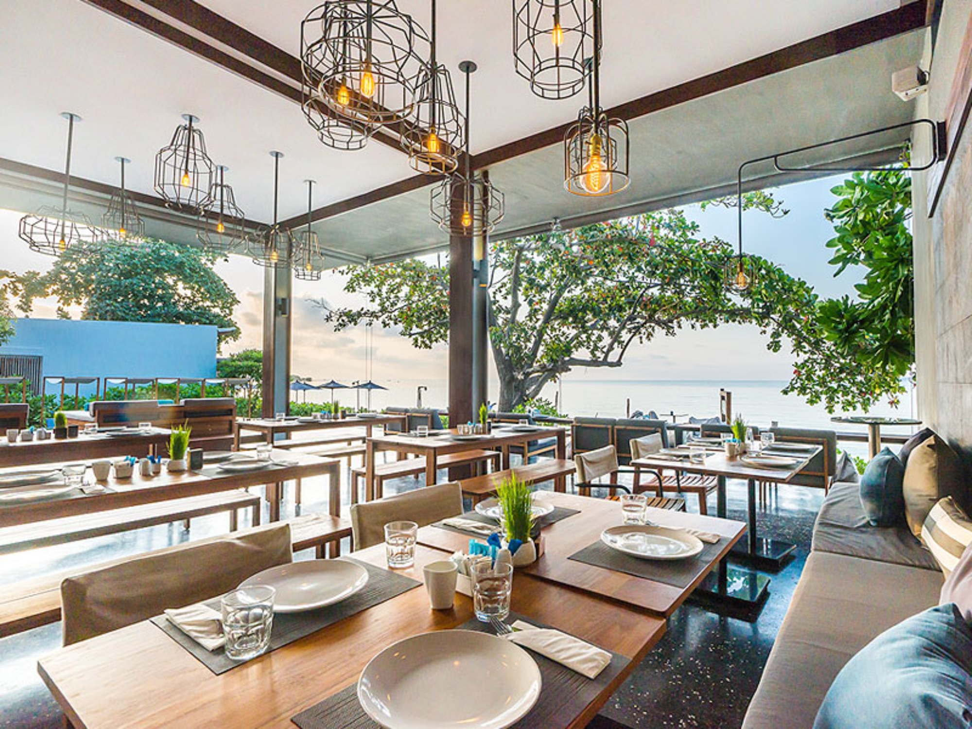 The Journey Bar & Restaurant