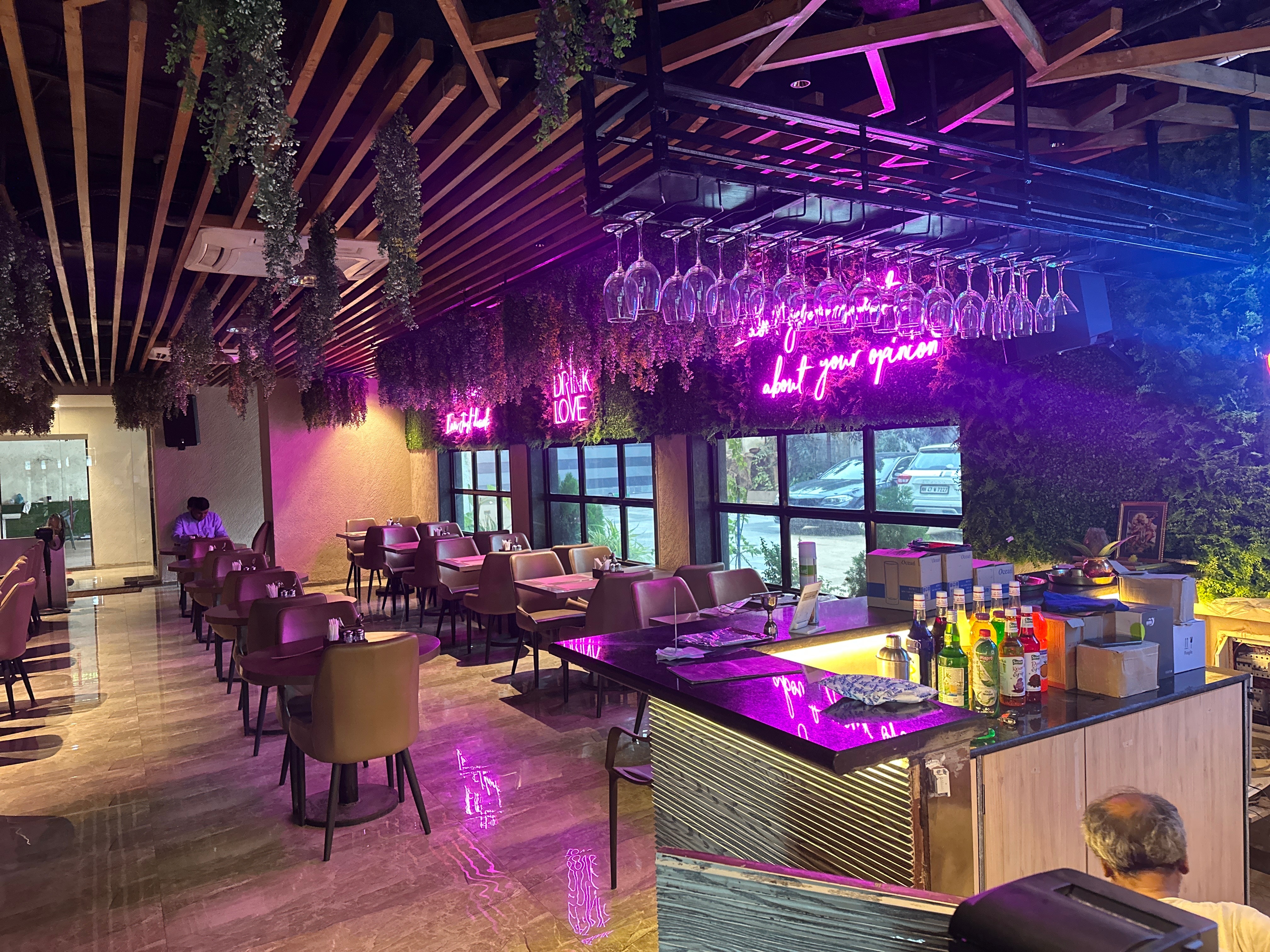 Merakee kitchen and bar