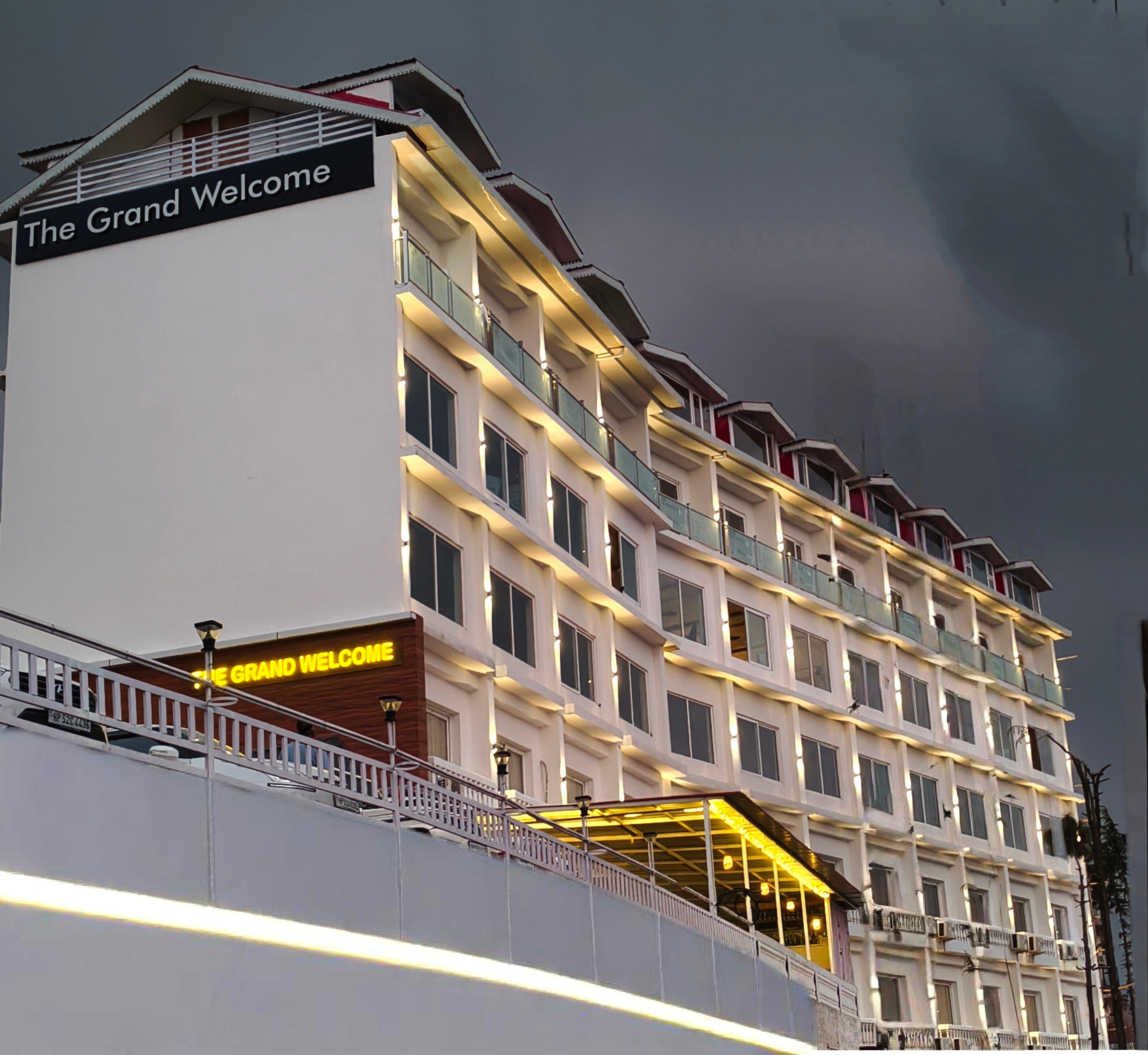 THE GRAND WELCOME