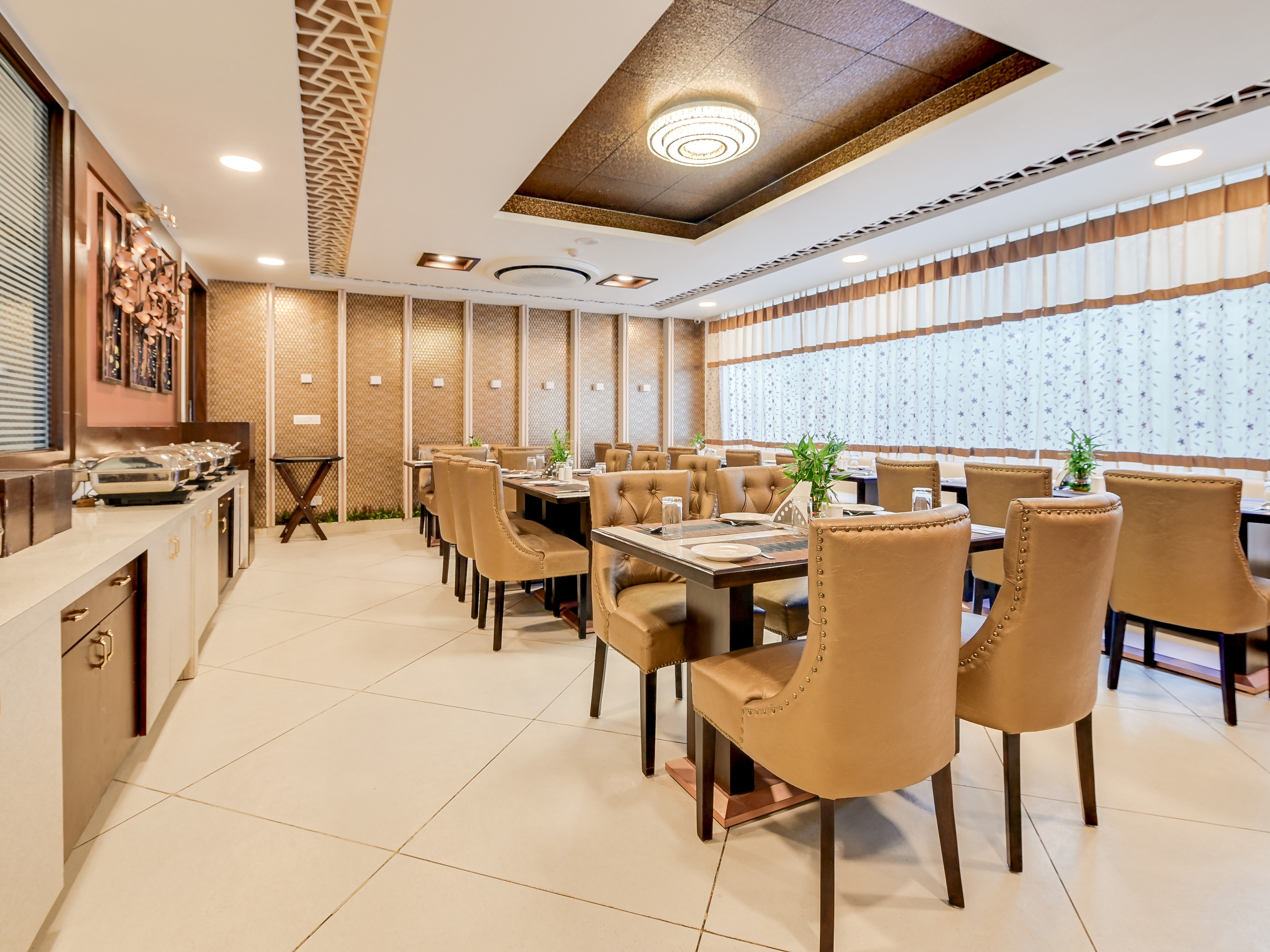 Emerald Dining