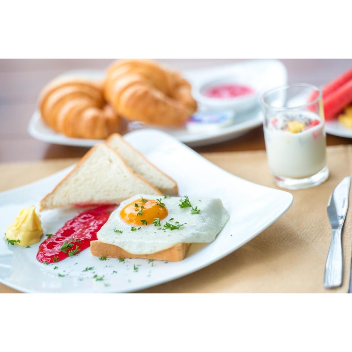 Breakfast & Cafe 64