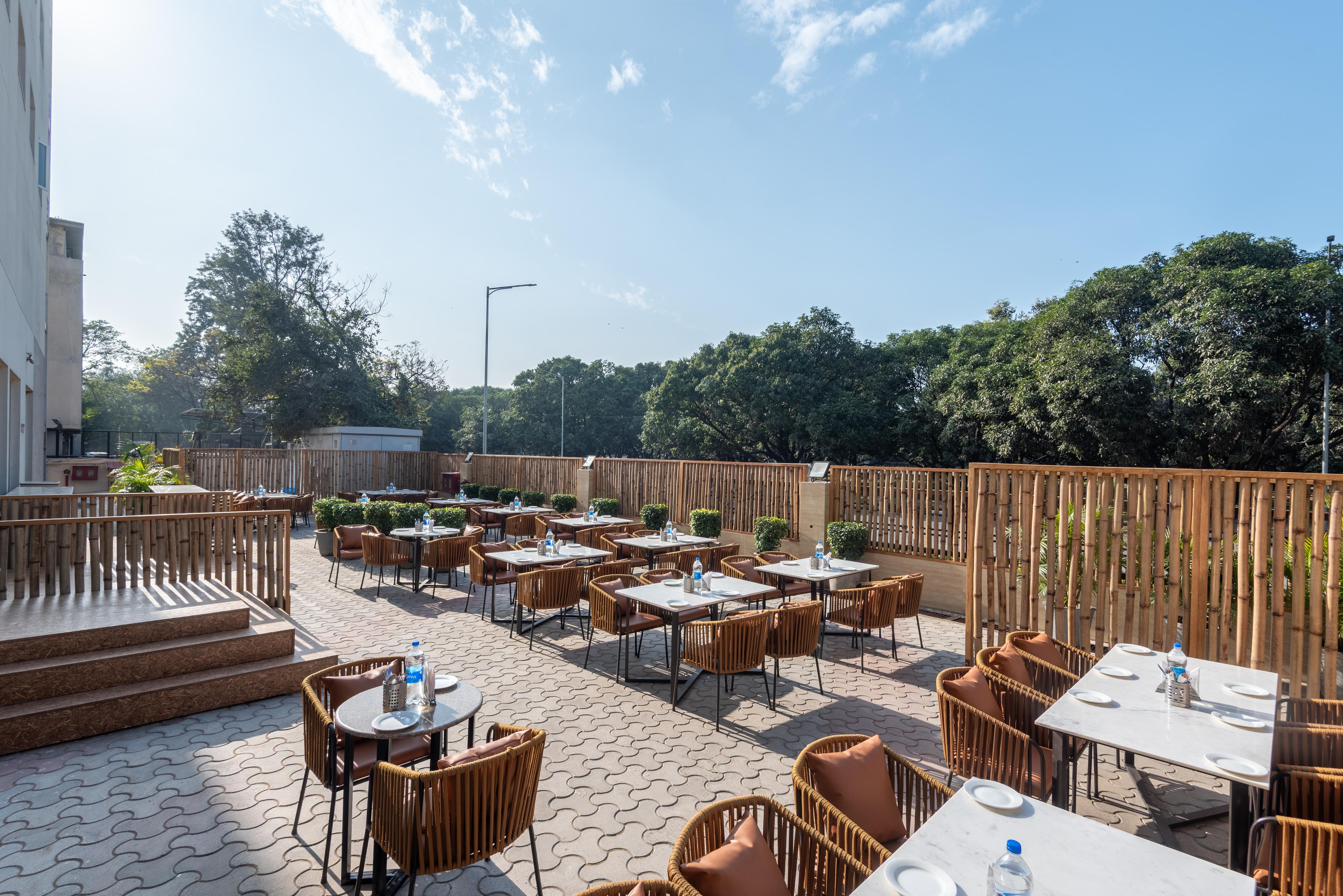 Al Fresco 