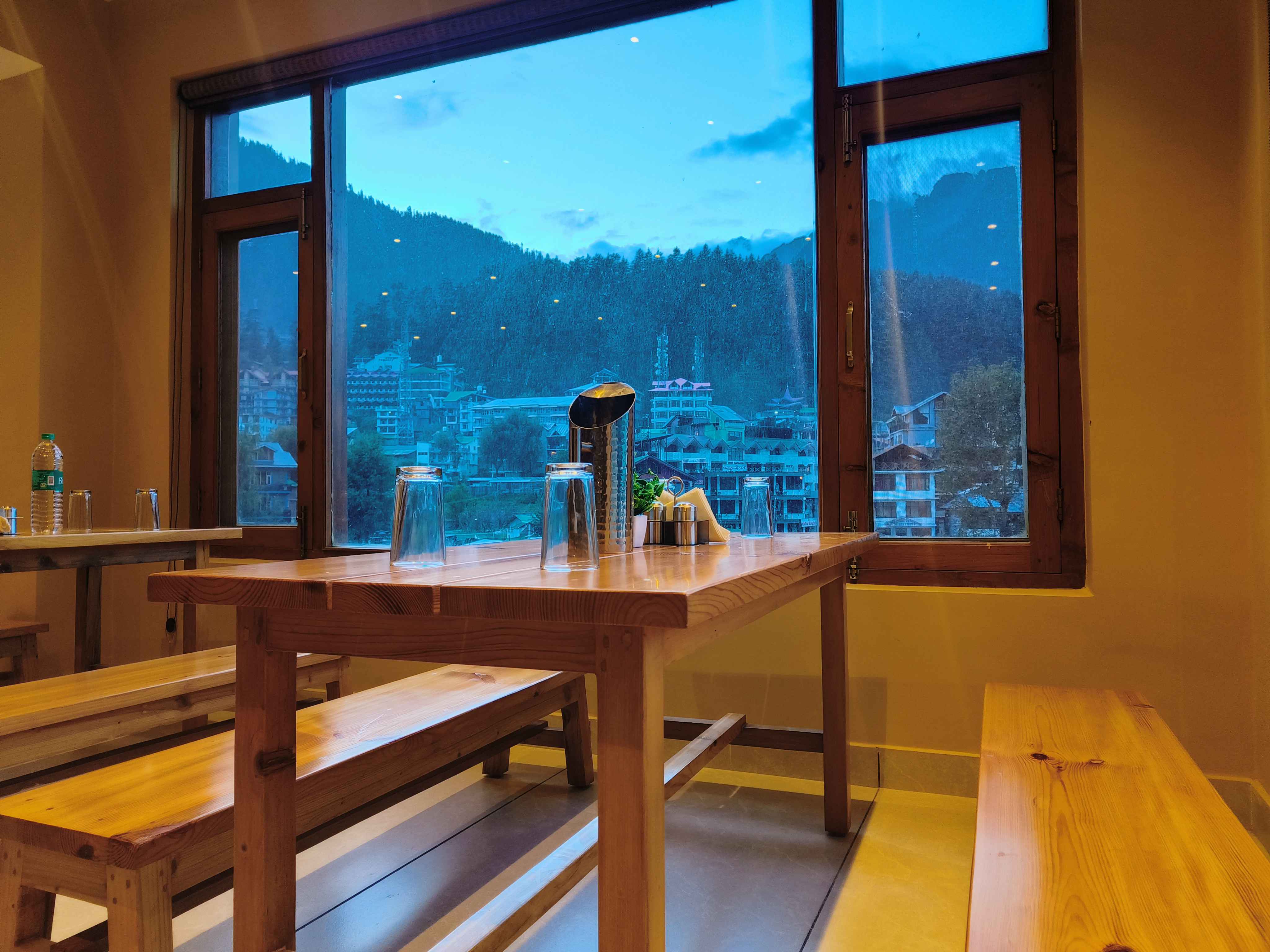 Sa-Ba Manali Inn
