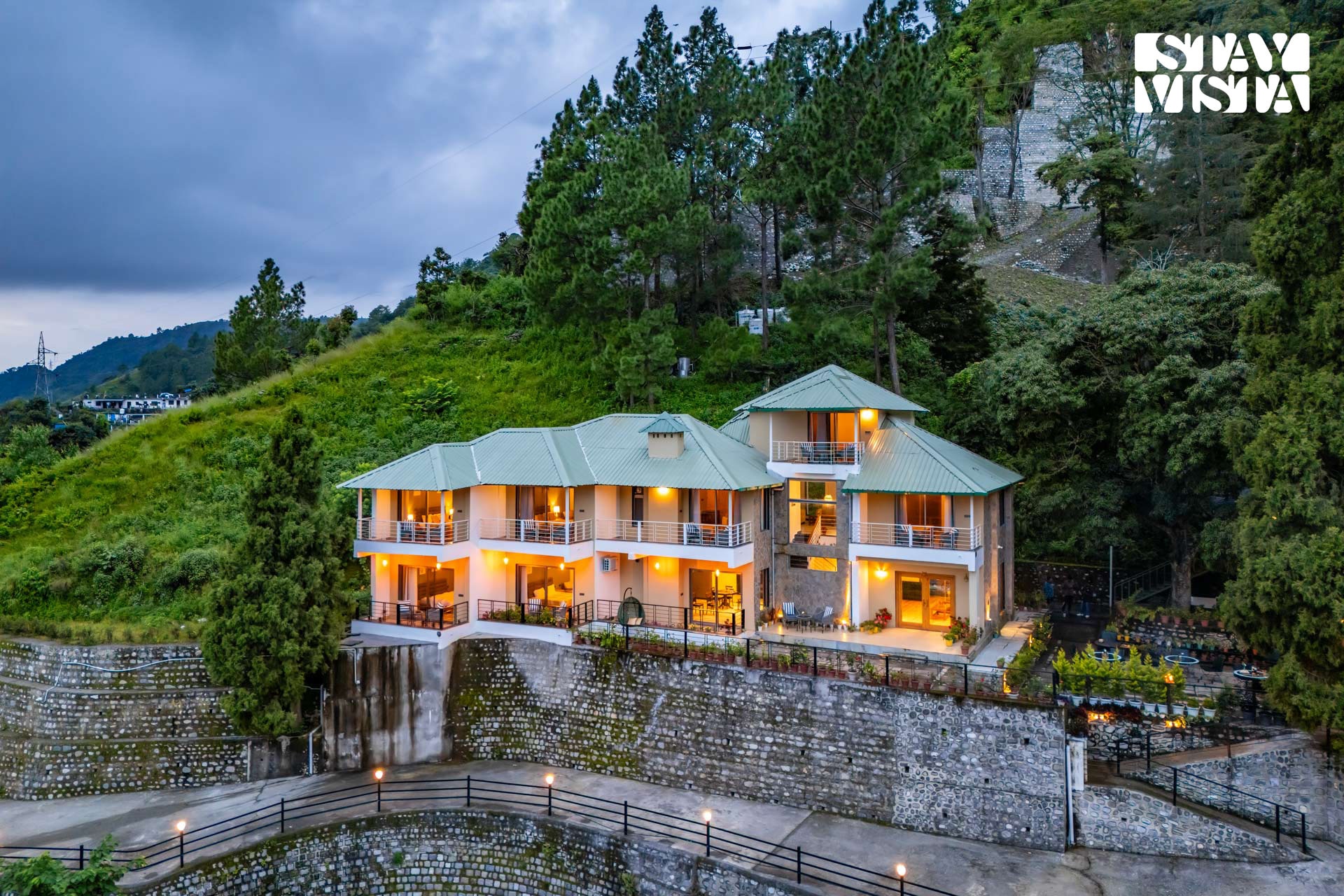 Dreamy @ The Rasa Bungalow 𝗕𝗢𝗢𝗞 Bhimtal Villa