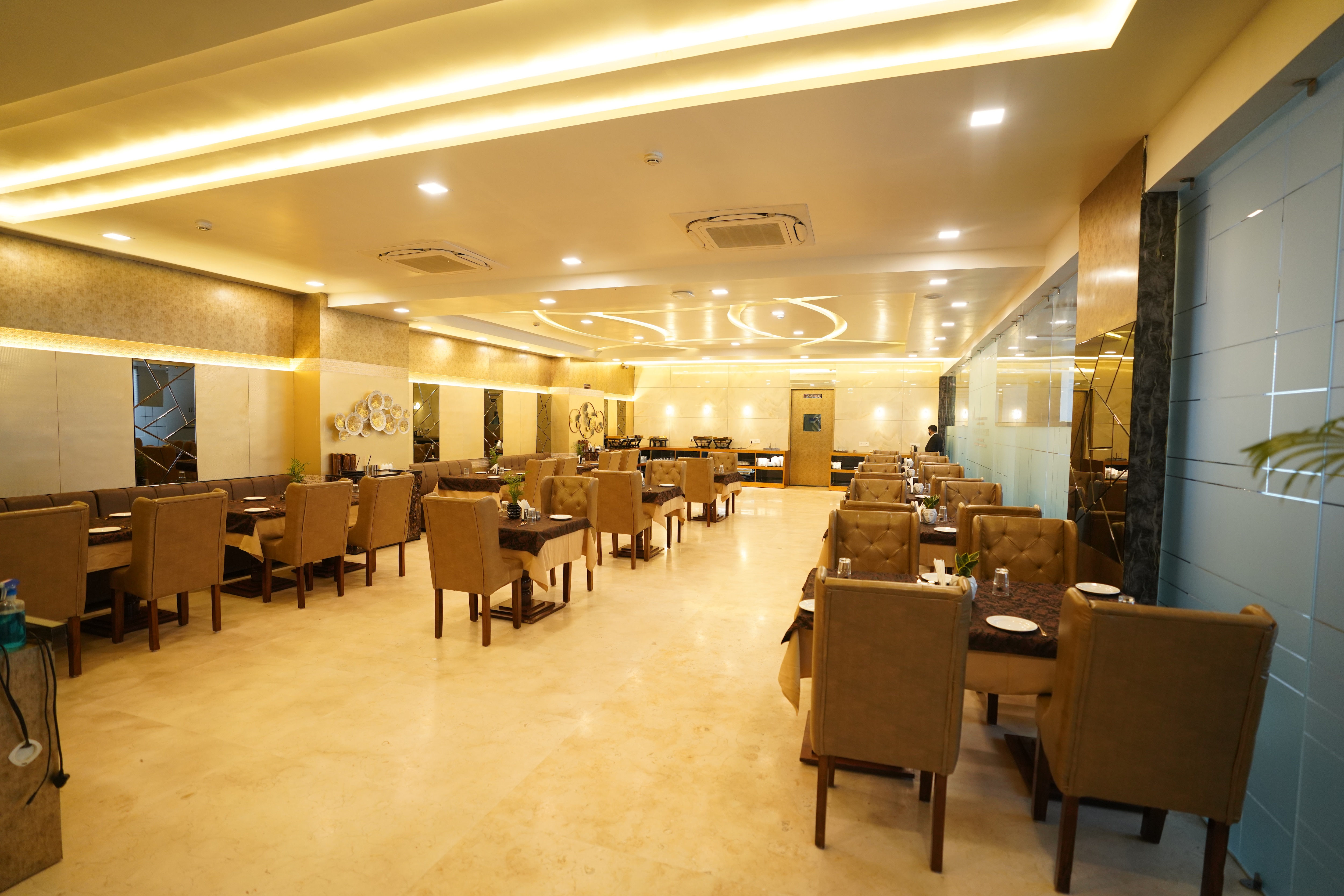 DIVINE RESTAURANT