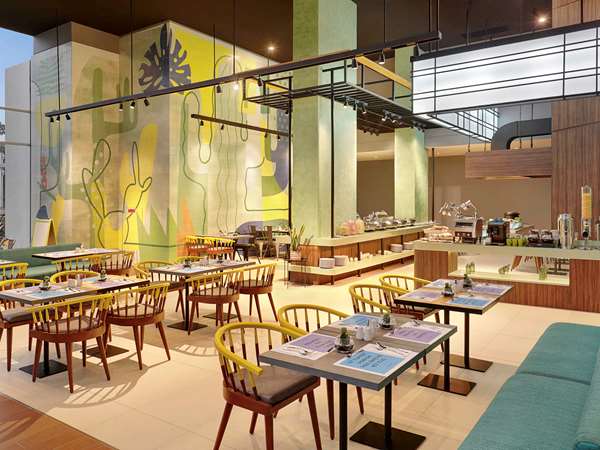 STREATS RESTAURANT