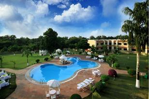 5 Star Hotels In Khajuraho Book Your Stay 2945 Goibibo Clarks Khajuraho Airport Road Sevagram