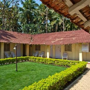 Palolem Beach Resort Goa Reviews Photos Offers Lawn