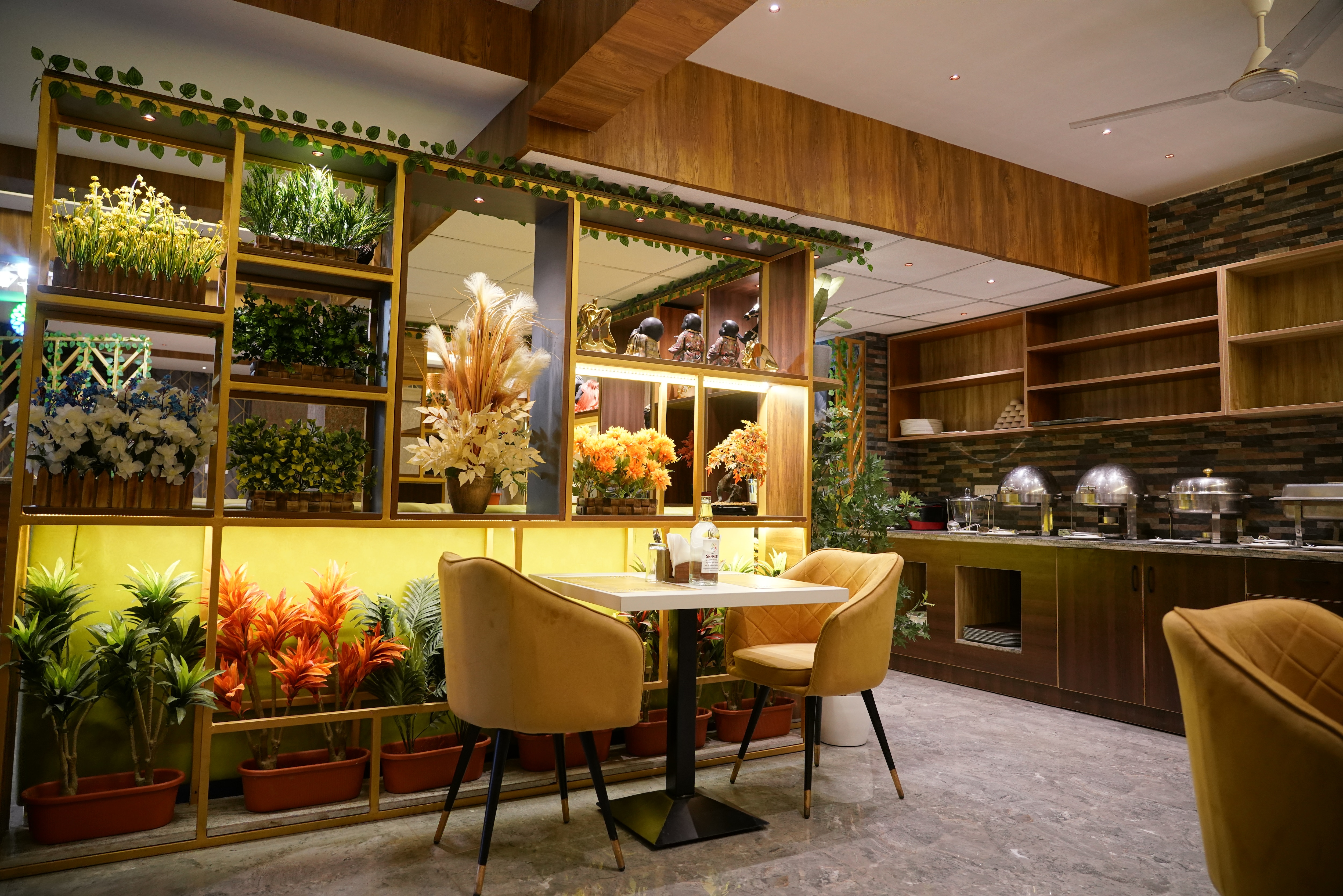 Seasons Restaurant