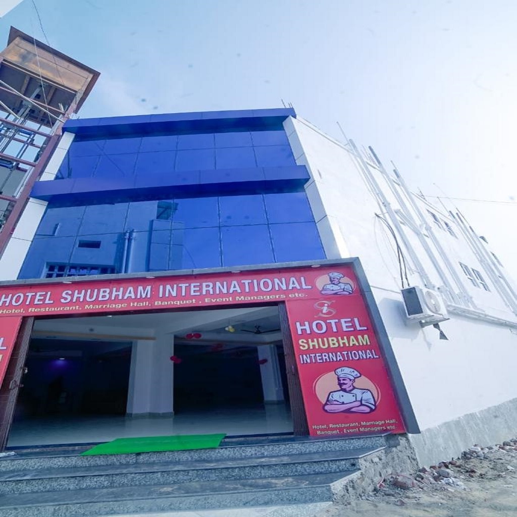 SHUBHAM INTERNATIONAL 𝗕𝗢𝗢𝗞 Aurangabad, Bihar Hotel