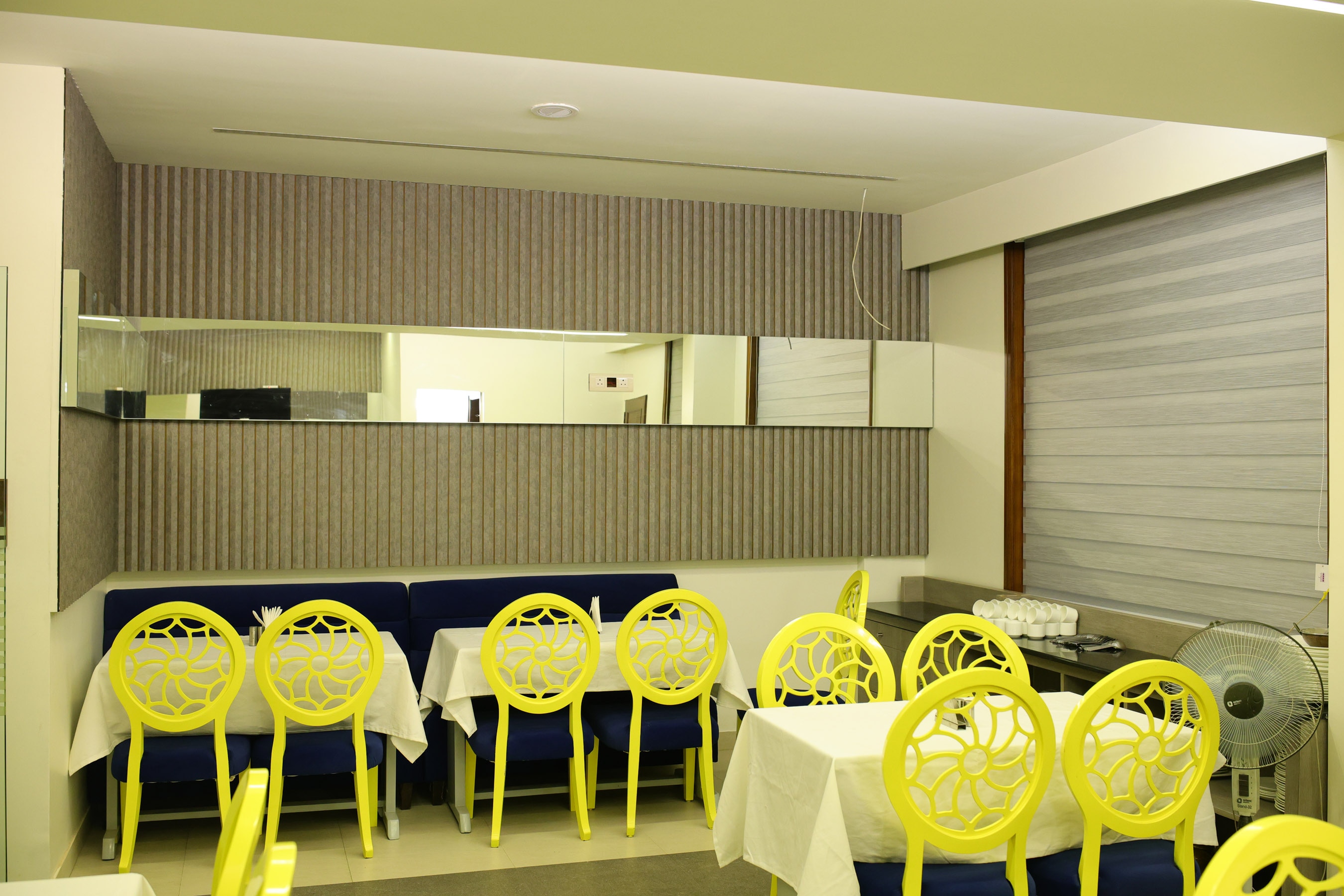 Karon Hotel