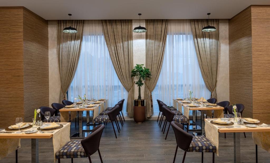 CINNAMON RESTAURANT