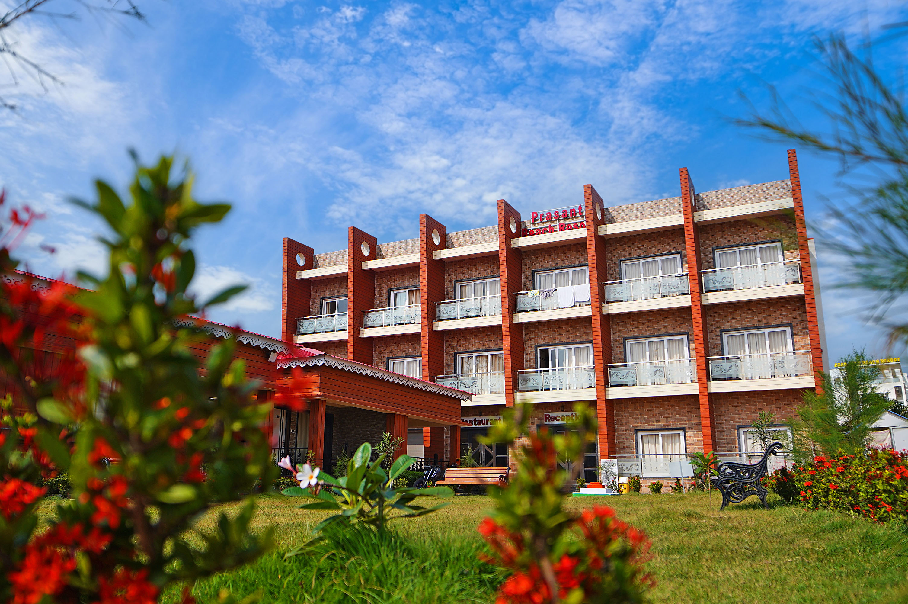 Prasant Beach Resort