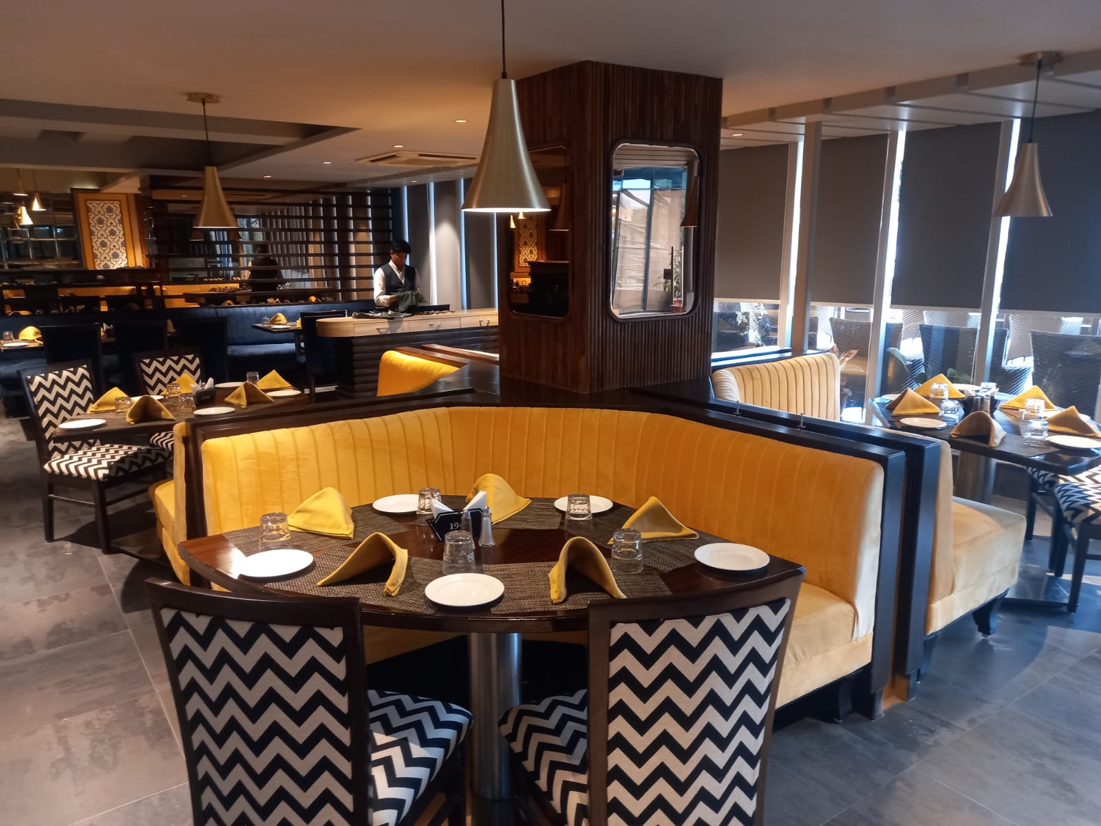 1944 THE HOCCO KITCHEN