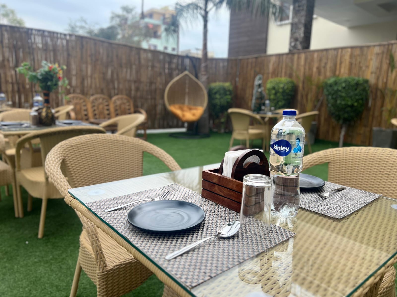 The Rich Table