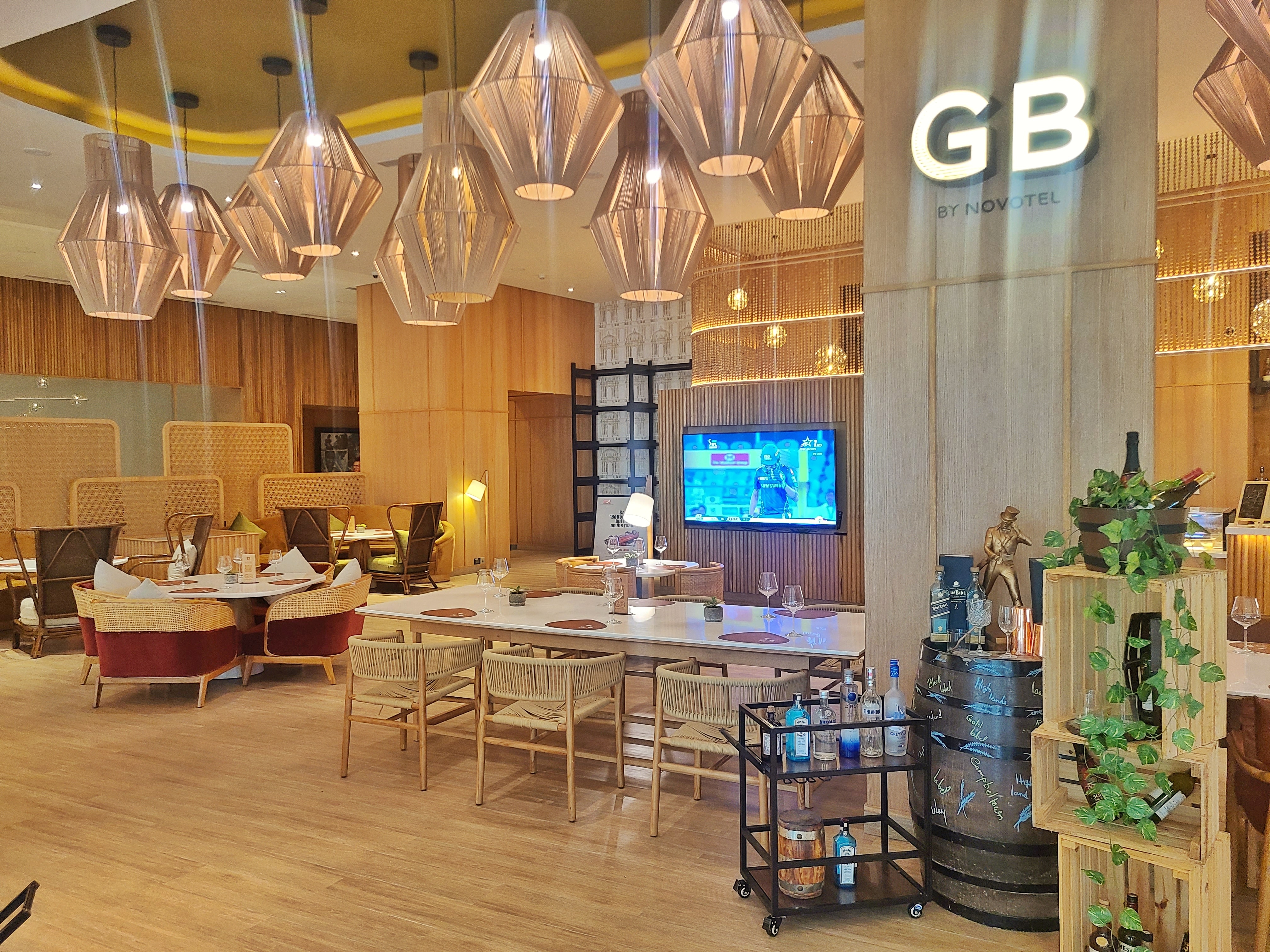 Gourmet Bar