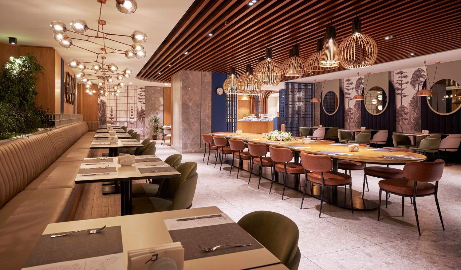 MAIN RESTAURANT