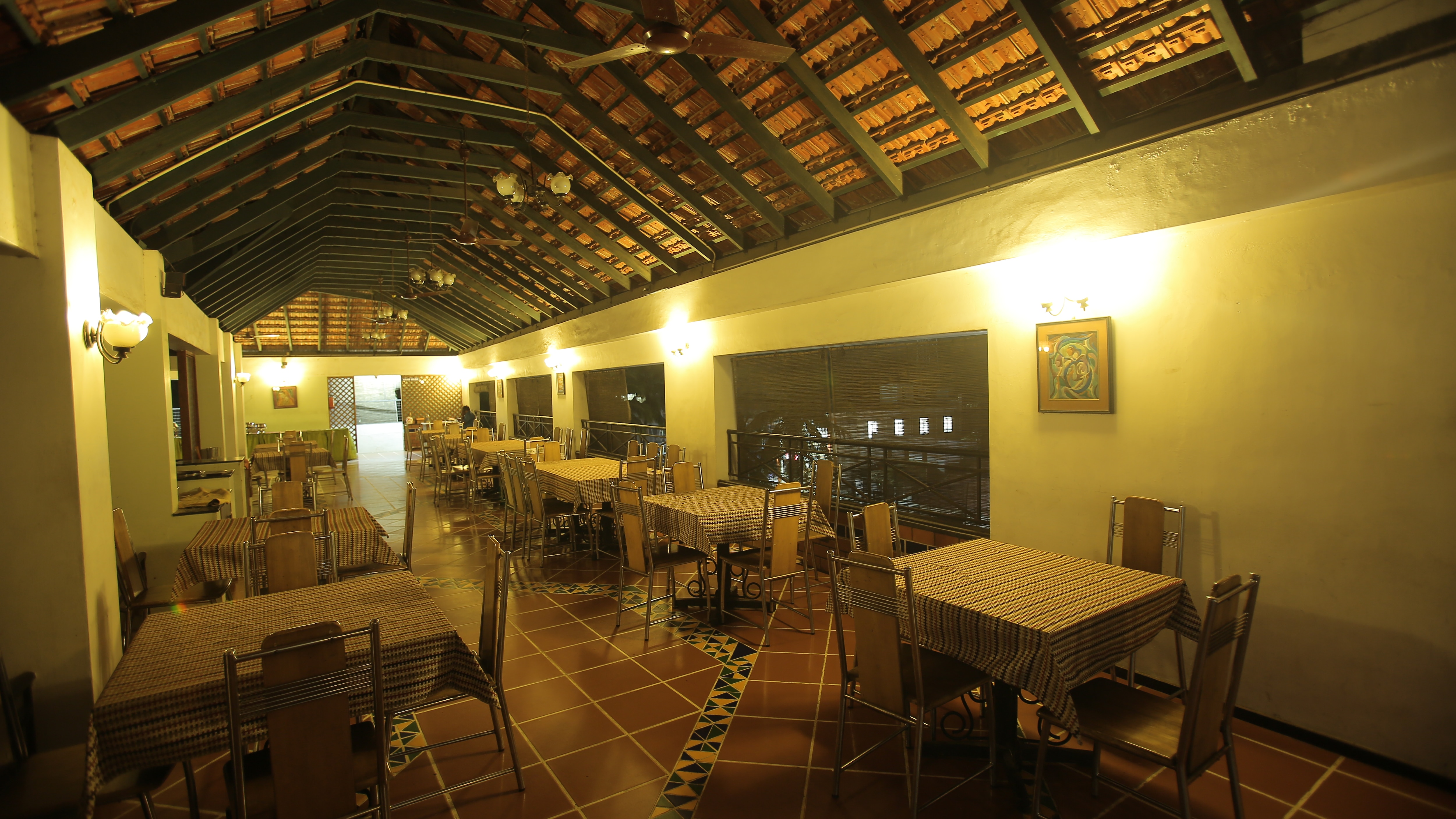 Varan AC Restaurant