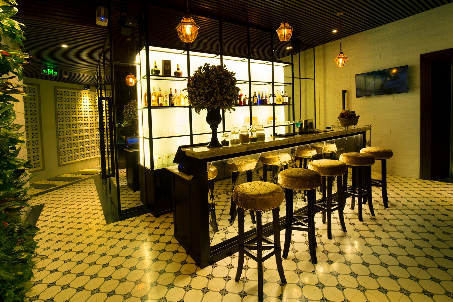 Aroma Rooftop Bar