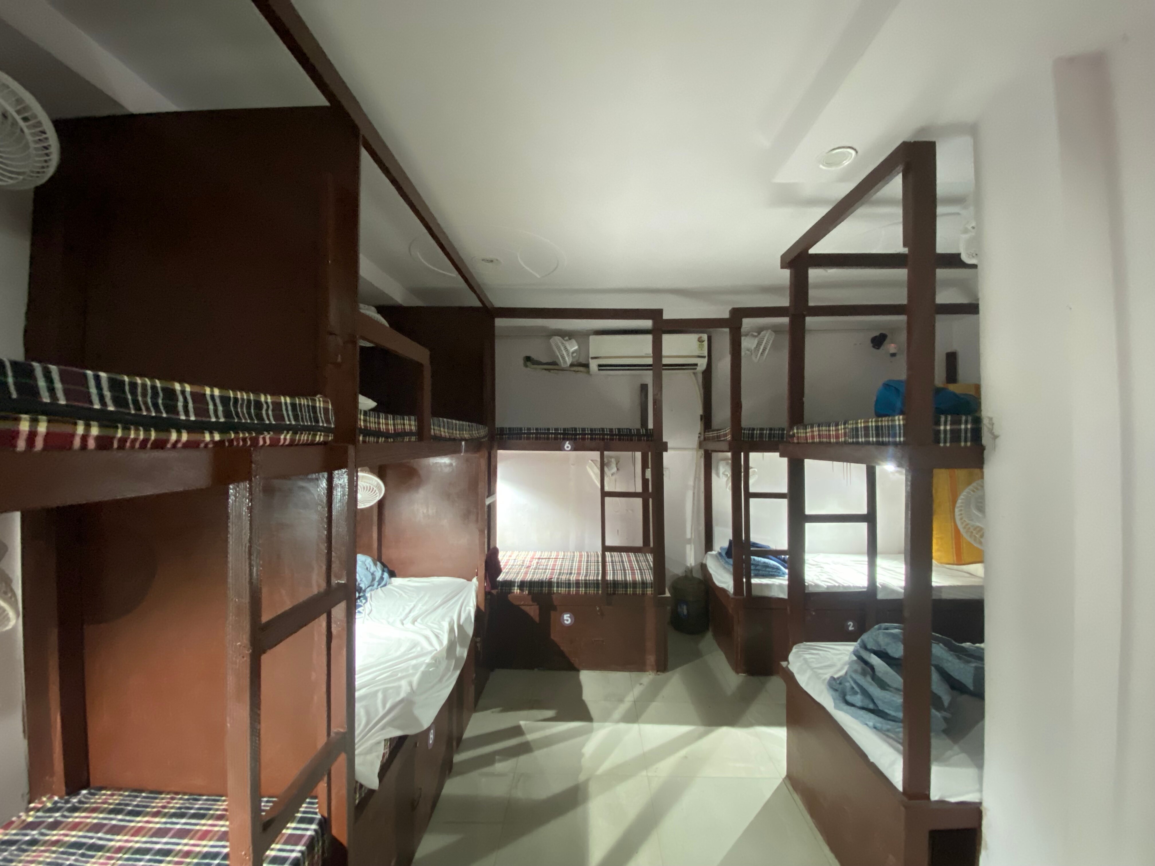 Cozy inn 𝗕𝗢𝗢𝗞 Delhi Homestay