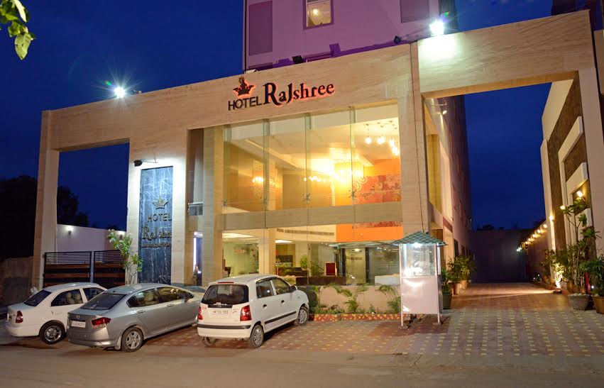 Hotel Rajshree, Chandigarh Hotel Rajshree, Chandigarh